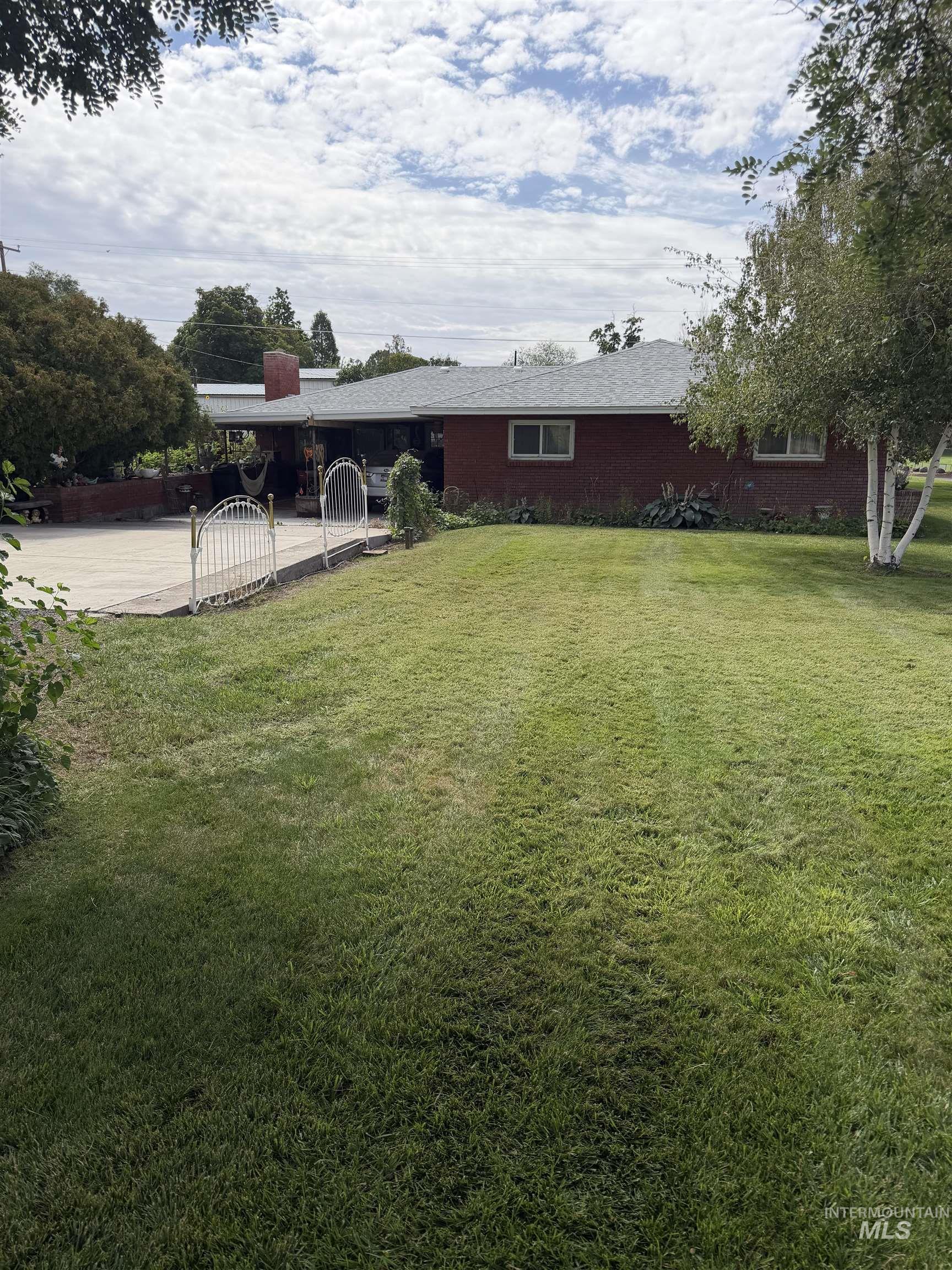 571 N 3rd. Ave., Hagerman, Idaho 83332, 3 Bedrooms, 2 Bathrooms, Residential For Sale, Price $435,000, 98999719