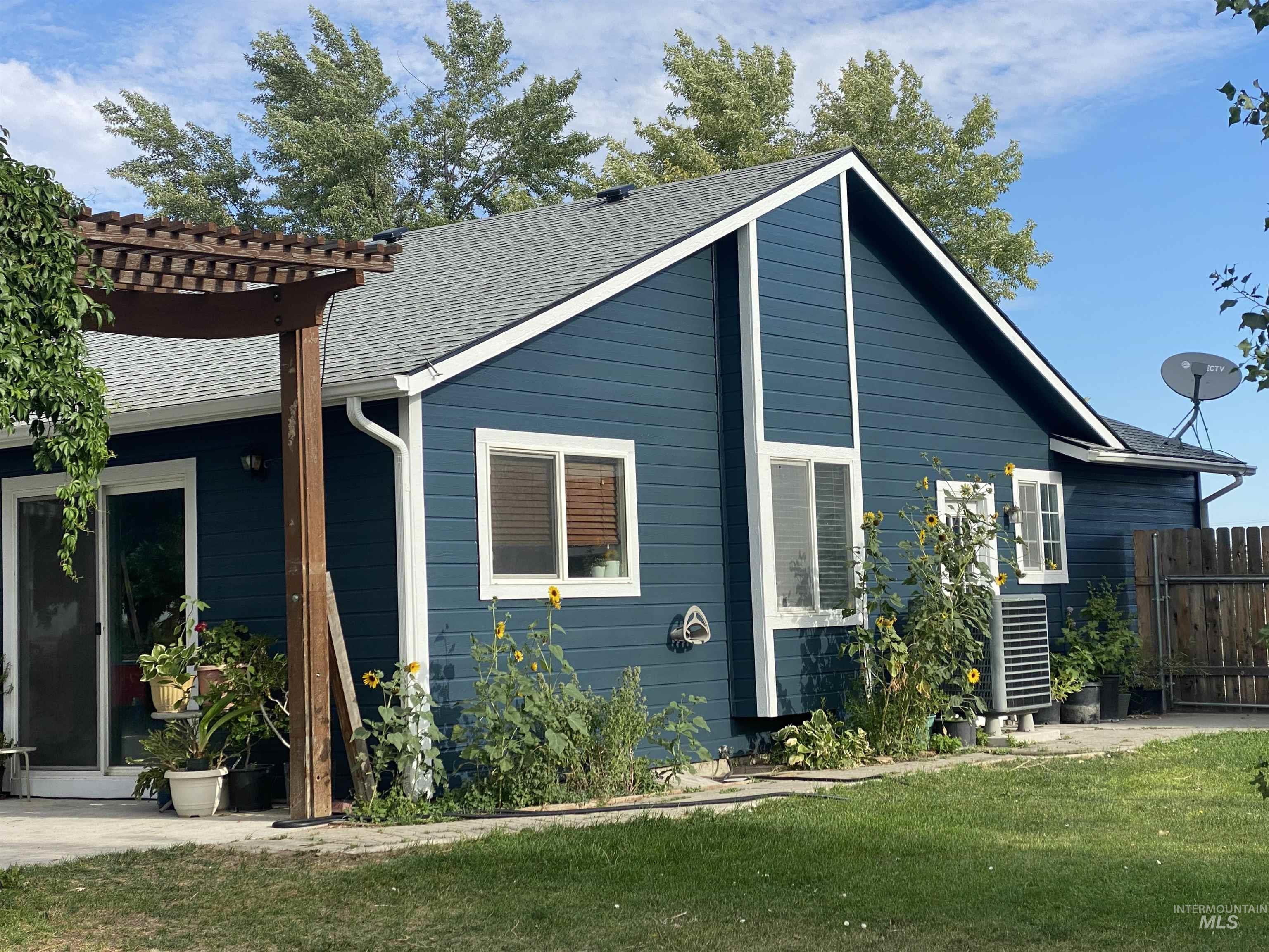3301 SW Smith Rd, Mountain Home, Idaho 83647, 4 Bedrooms, 2 Bathrooms, Residential For Sale, Price $624,900, 98999720