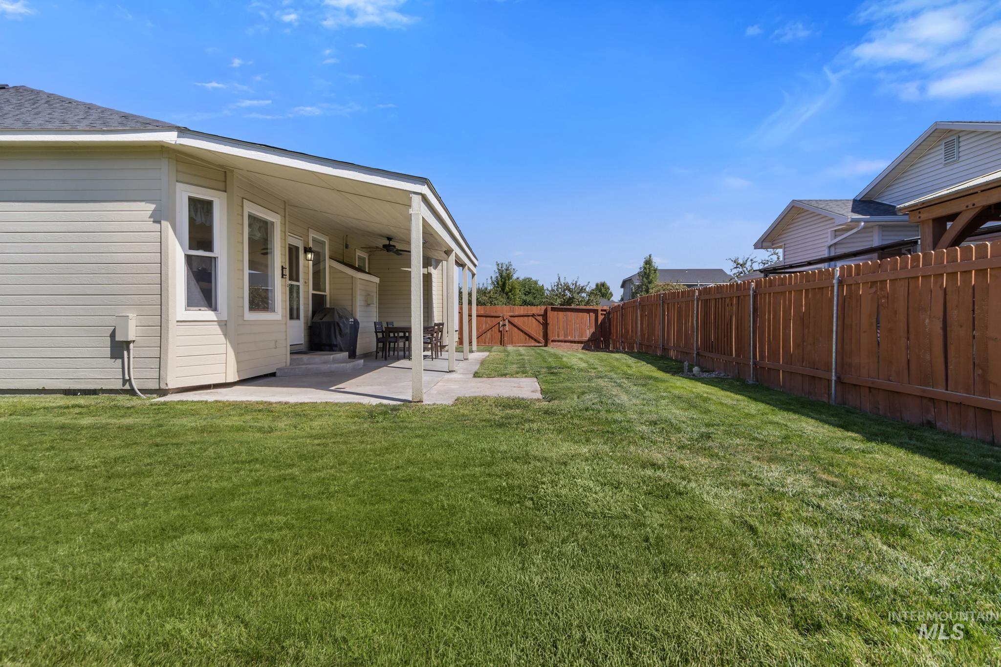 2007 W Blossom Ave, Nampa, Idaho 83651, 3 Bedrooms, 2 Bathrooms, Residential For Sale, Price $419,900,MLS 98999727