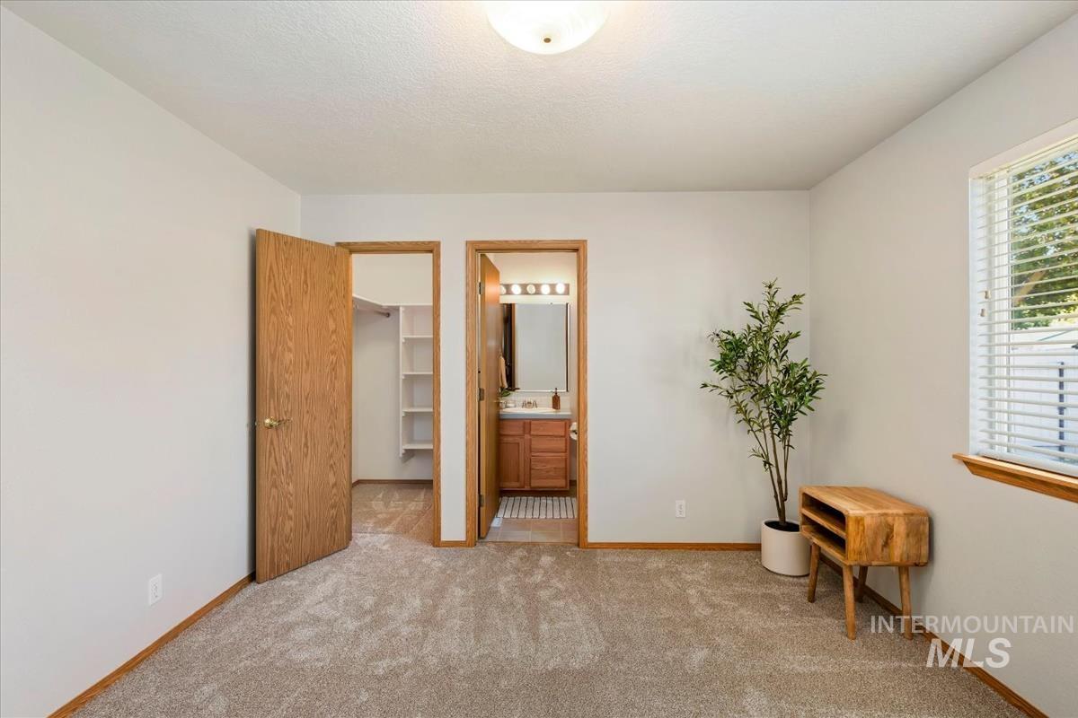 1805 S 26th St, Nampa, Idaho 83686, 3 Bedrooms, 2 Bathrooms, Residential For Sale, Price $345,000,MLS 98999728