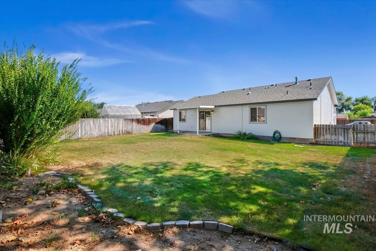 1805 S 26th St, Nampa, Idaho 83686, 3 Bedrooms, 2 Bathrooms, Residential For Sale, Price $345,000,MLS 98999728