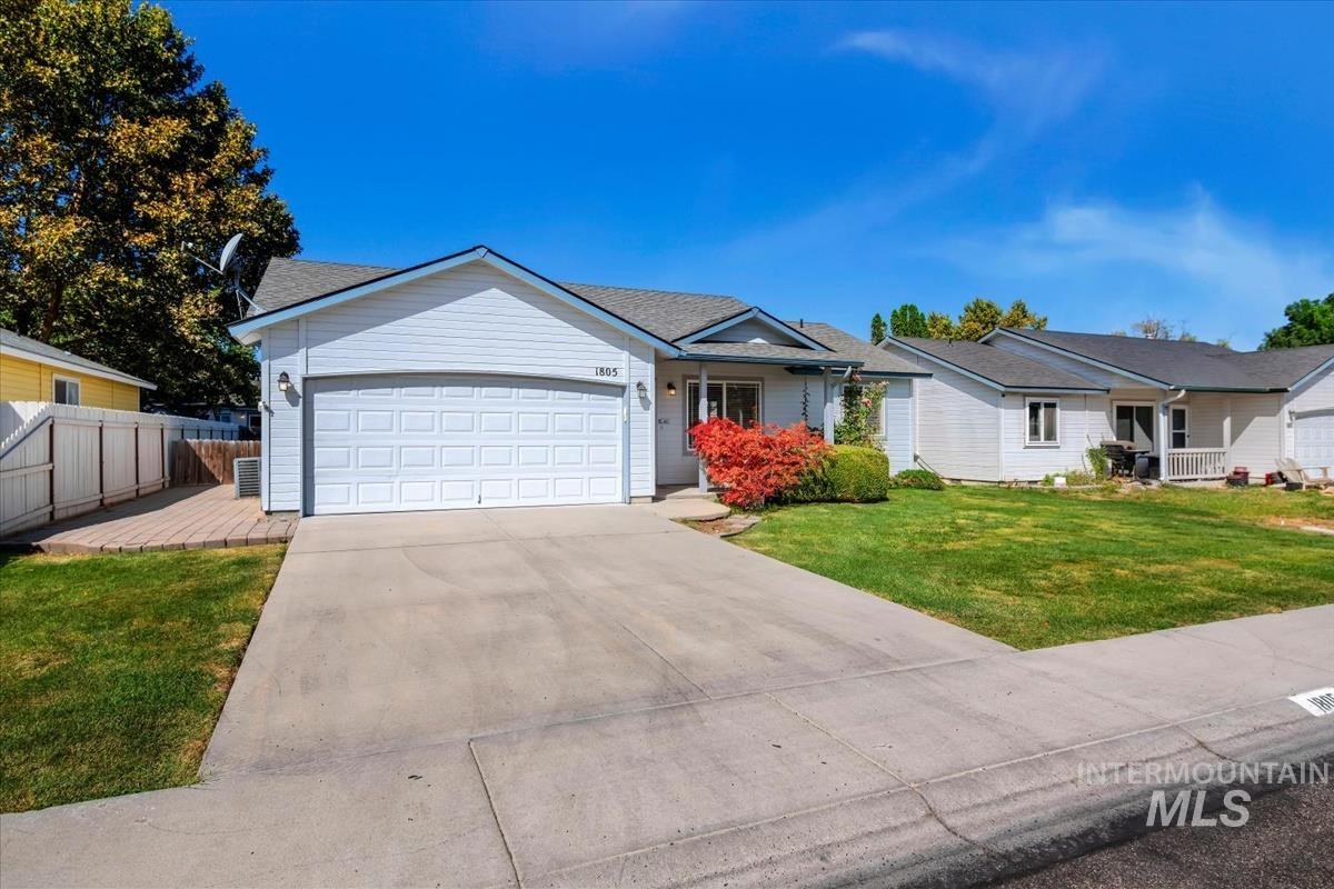1805 S 26th St, Nampa, Idaho 83686, 3 Bedrooms, 2 Bathrooms, Residential For Sale, Price $345,000,MLS 98999728