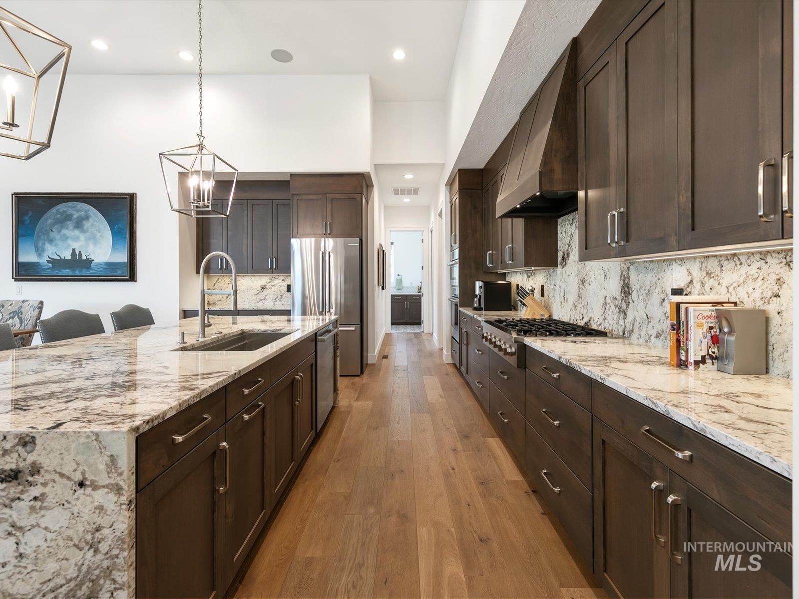 9922 W Gladiola Ct, Star, Idaho 83669, 4 Bedrooms, 3 Bathrooms, Residential For Sale, Price $1,049,800,MLS 98999730