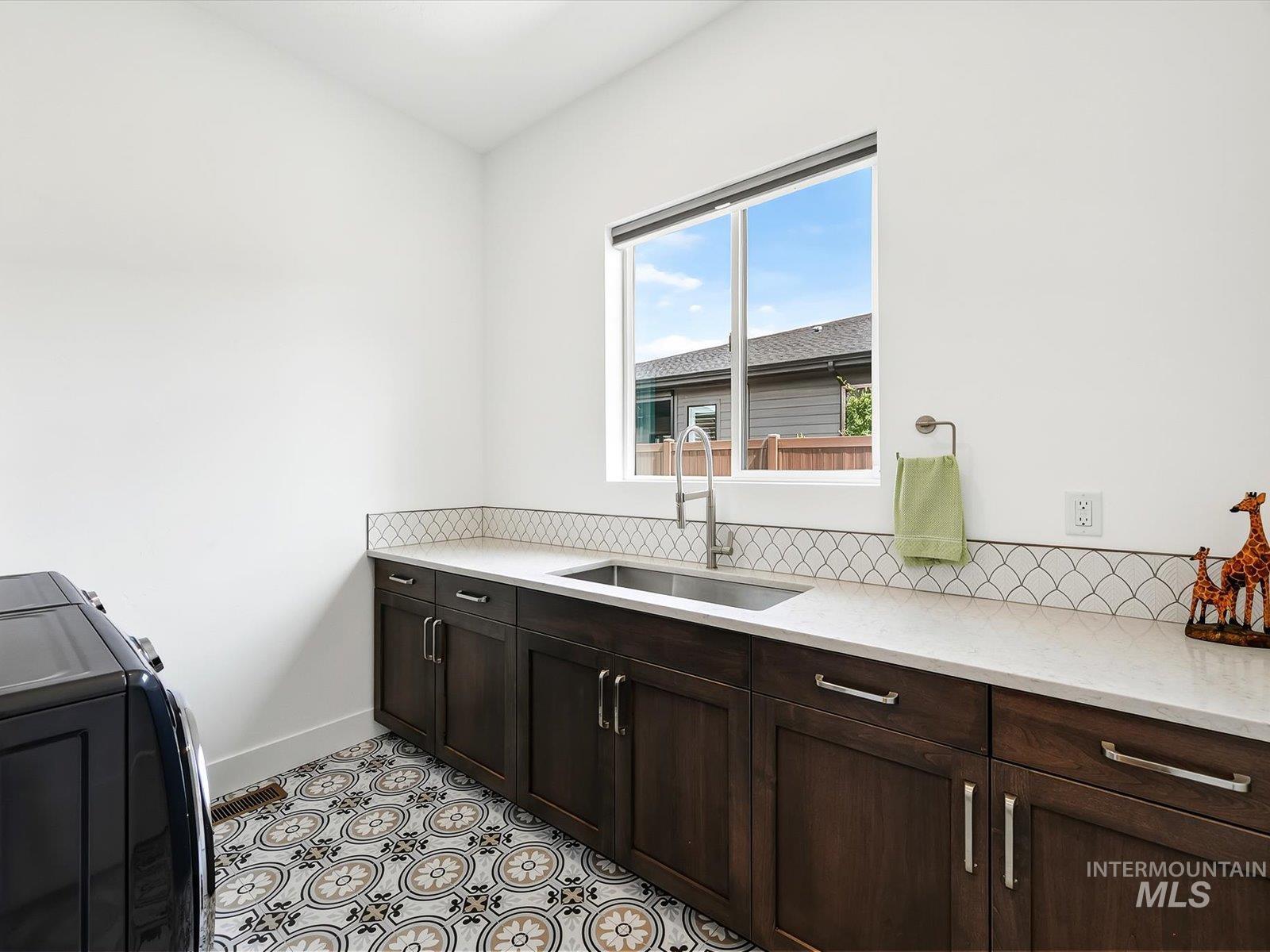 9922 W Gladiola Ct, Star, Idaho 83669, 4 Bedrooms, 3 Bathrooms, Residential For Sale, Price $1,049,800,MLS 98999730