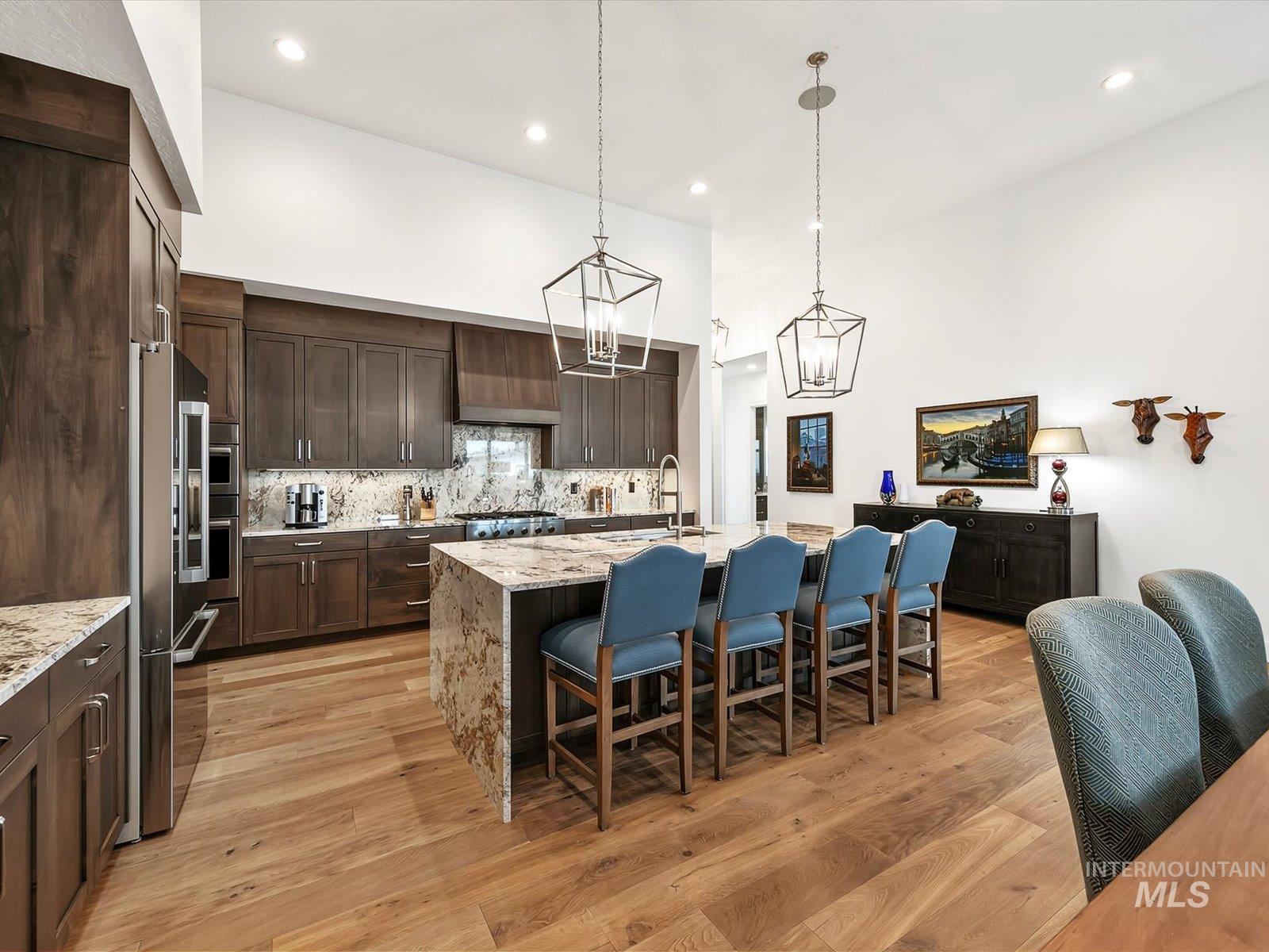 9922 W Gladiola Ct, Star, Idaho 83669, 4 Bedrooms, 3 Bathrooms, Residential For Sale, Price $1,049,800,MLS 98999730