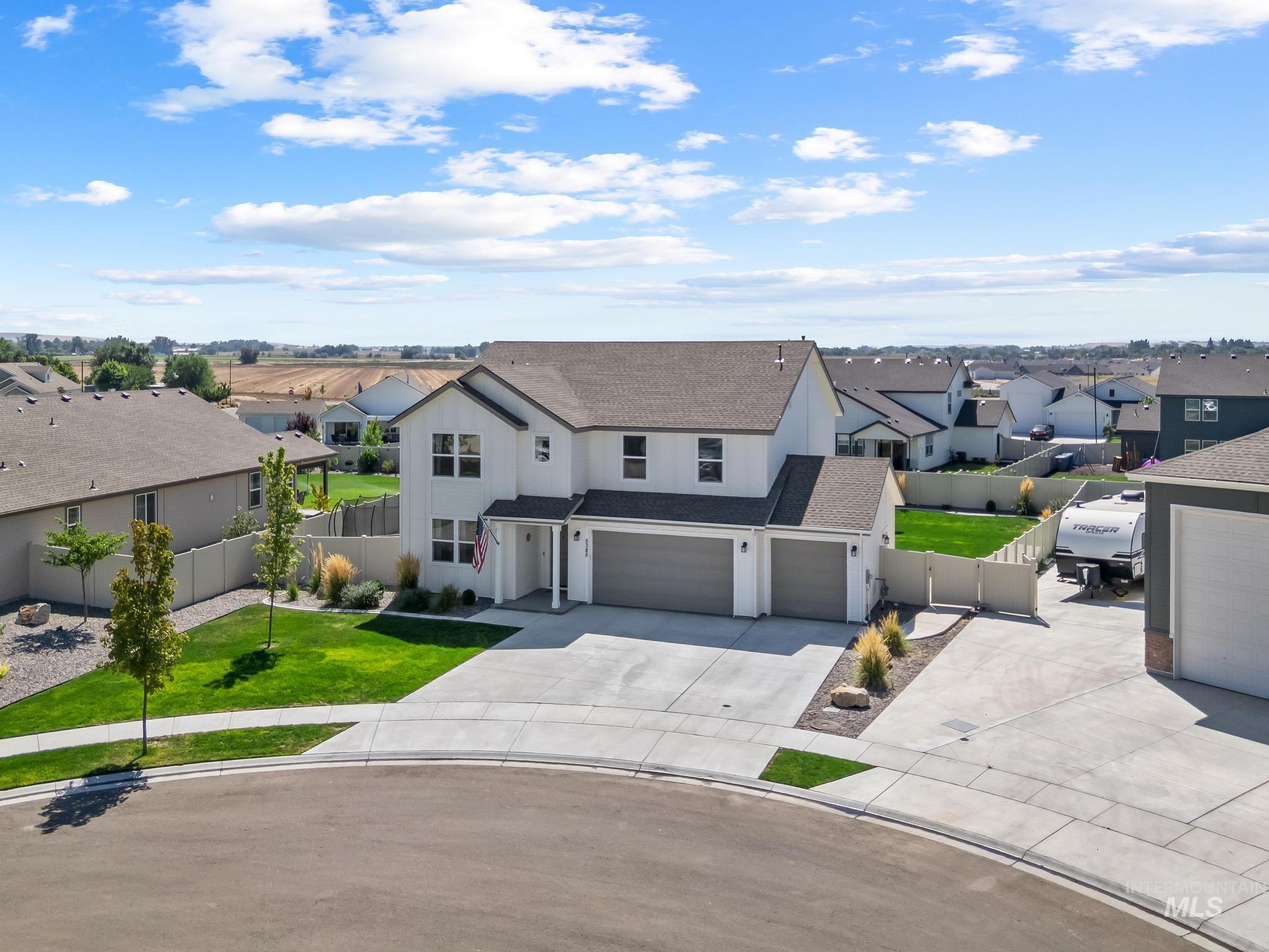 5385 E Terrace Falls Ct, Nampa, Idaho 83686, 4 Bedrooms, 3 Bathrooms, Residential For Sale, Price $599,000,MLS 98999731