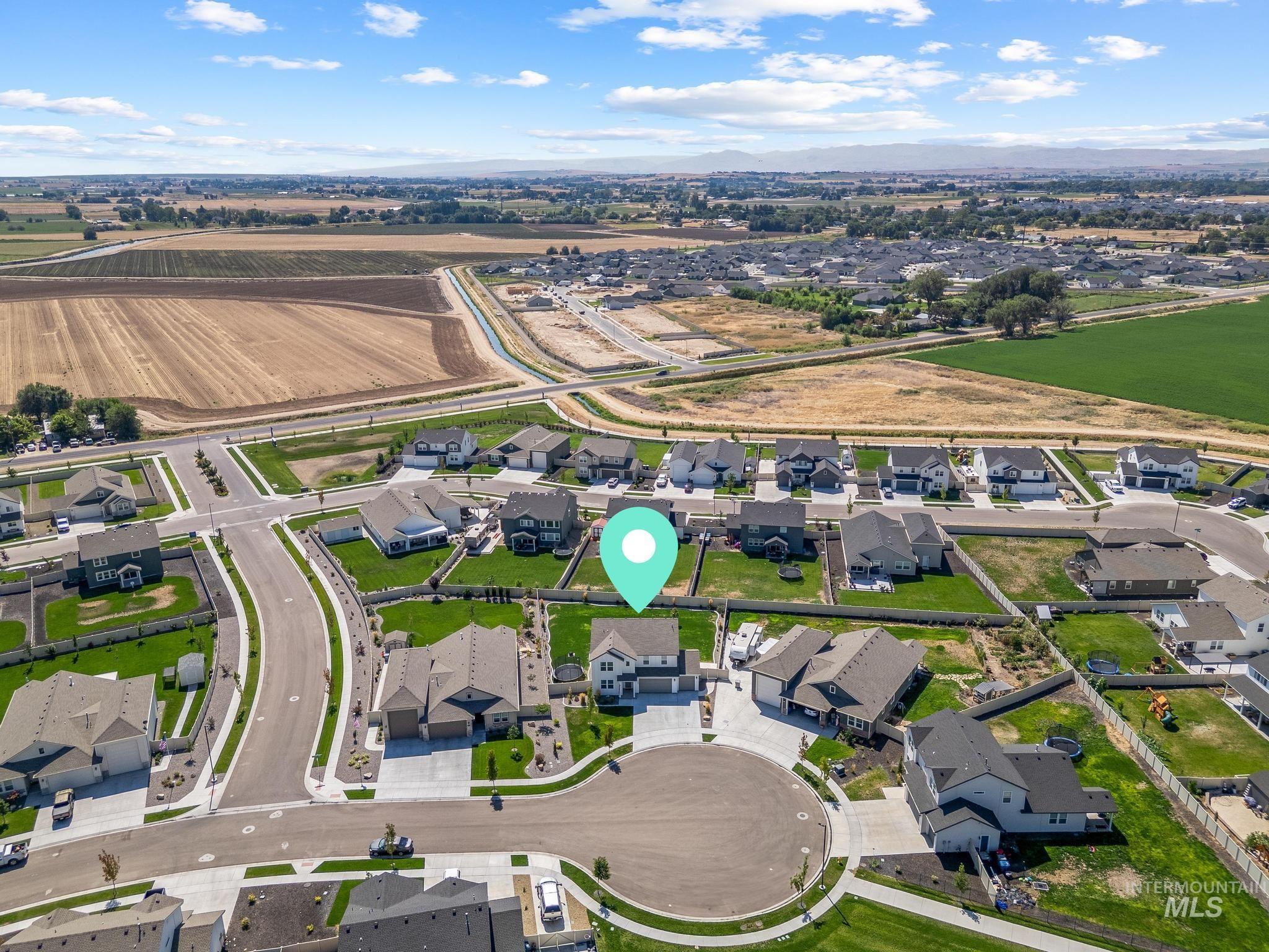 5385 E Terrace Falls Ct, Nampa, Idaho 83686, 4 Bedrooms, 3 Bathrooms, Residential For Sale, Price $599,000,MLS 98999731