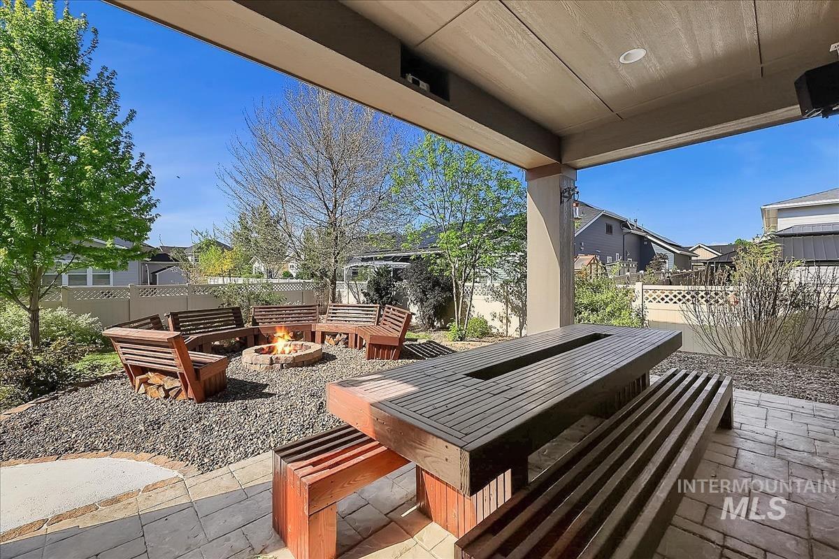 2916 W Tubac Dr, Meridian, Idaho 83646, 4 Bedrooms, 2.5 Bathrooms, Residential For Sale, Price $770,000, 98999735