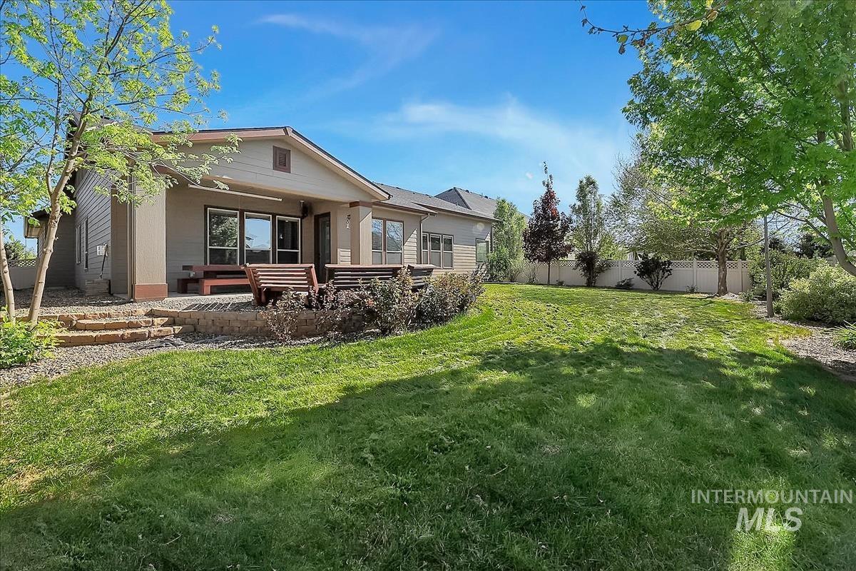 2916 W Tubac Dr, Meridian, Idaho 83646, 4 Bedrooms, 2.5 Bathrooms, Residential For Sale, Price $770,000, 98999735