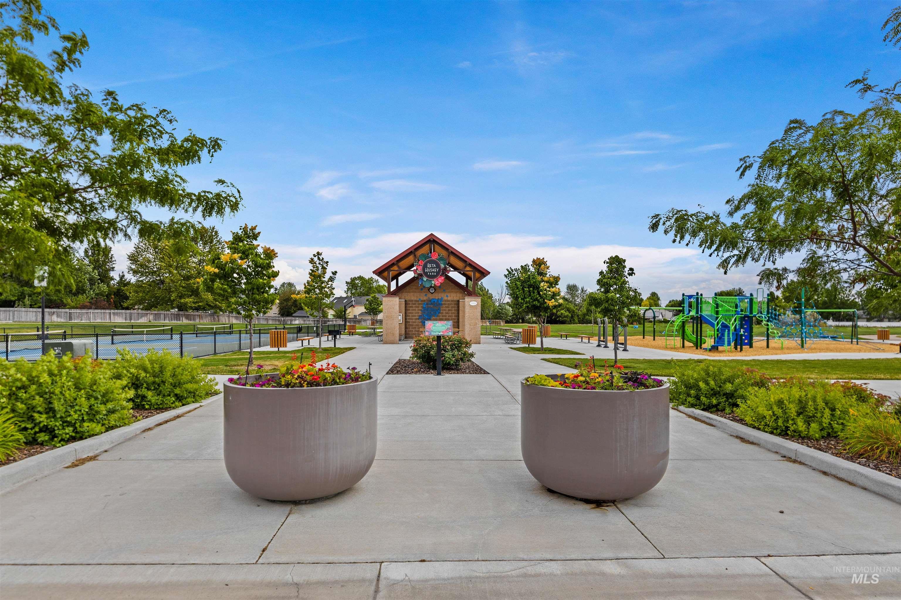 2916 W Tubac Dr, Meridian, Idaho 83646, 4 Bedrooms, 2.5 Bathrooms, Residential For Sale, Price $770,000, 98999735
