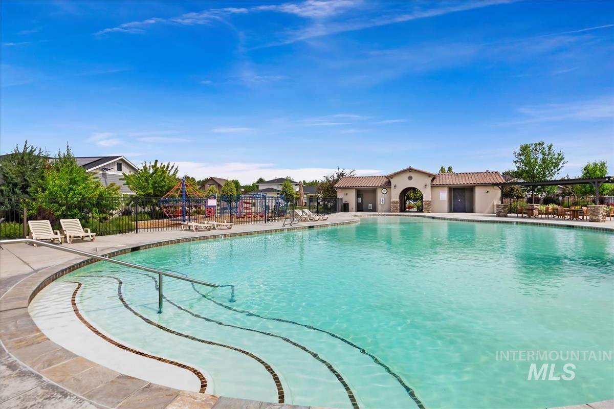 2916 W Tubac Dr, Meridian, Idaho 83646, 4 Bedrooms, 2.5 Bathrooms, Residential For Sale, Price $770,000, 98999735
