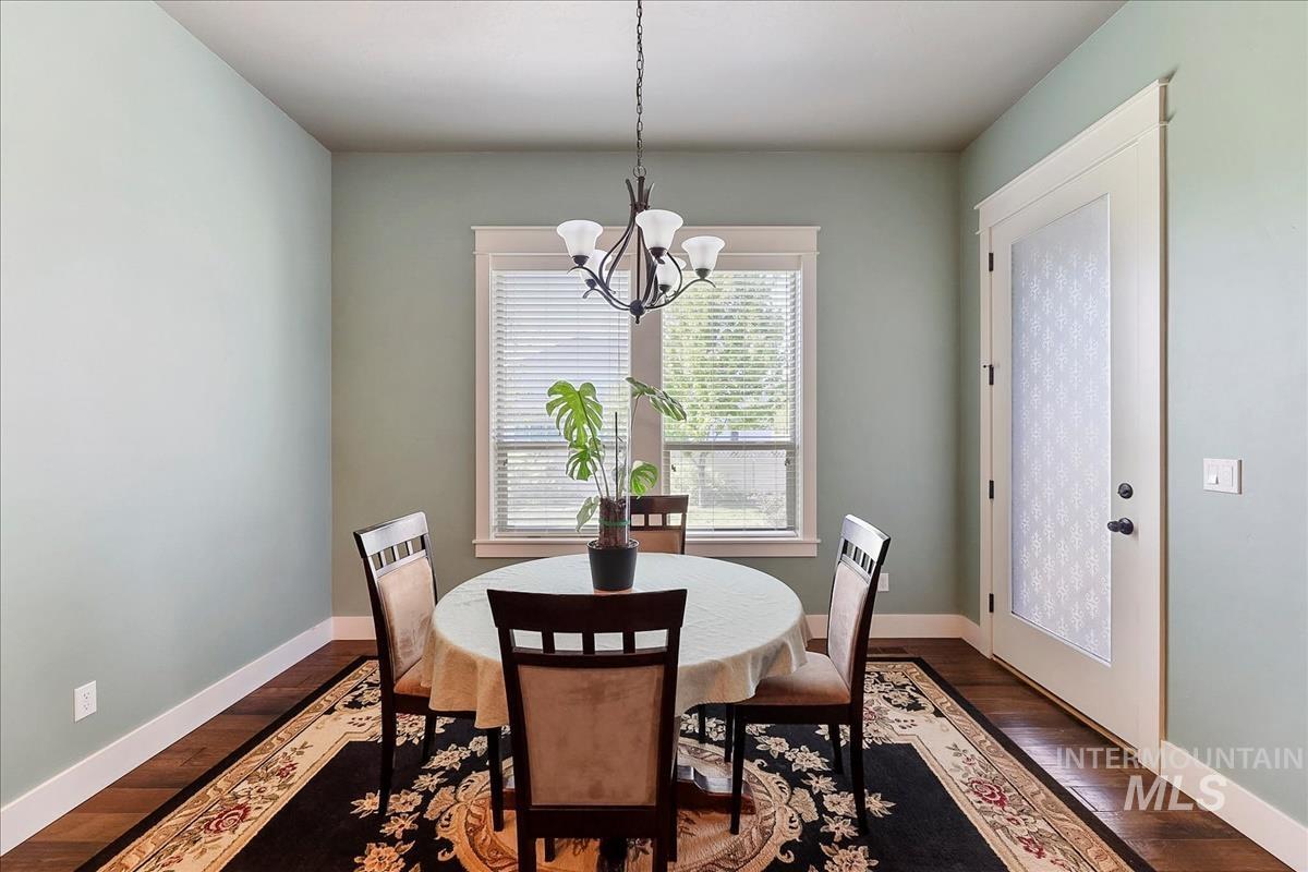 2916 W Tubac Dr, Meridian, Idaho 83646, 4 Bedrooms, 2.5 Bathrooms, Residential For Sale, Price $770,000, 98999735