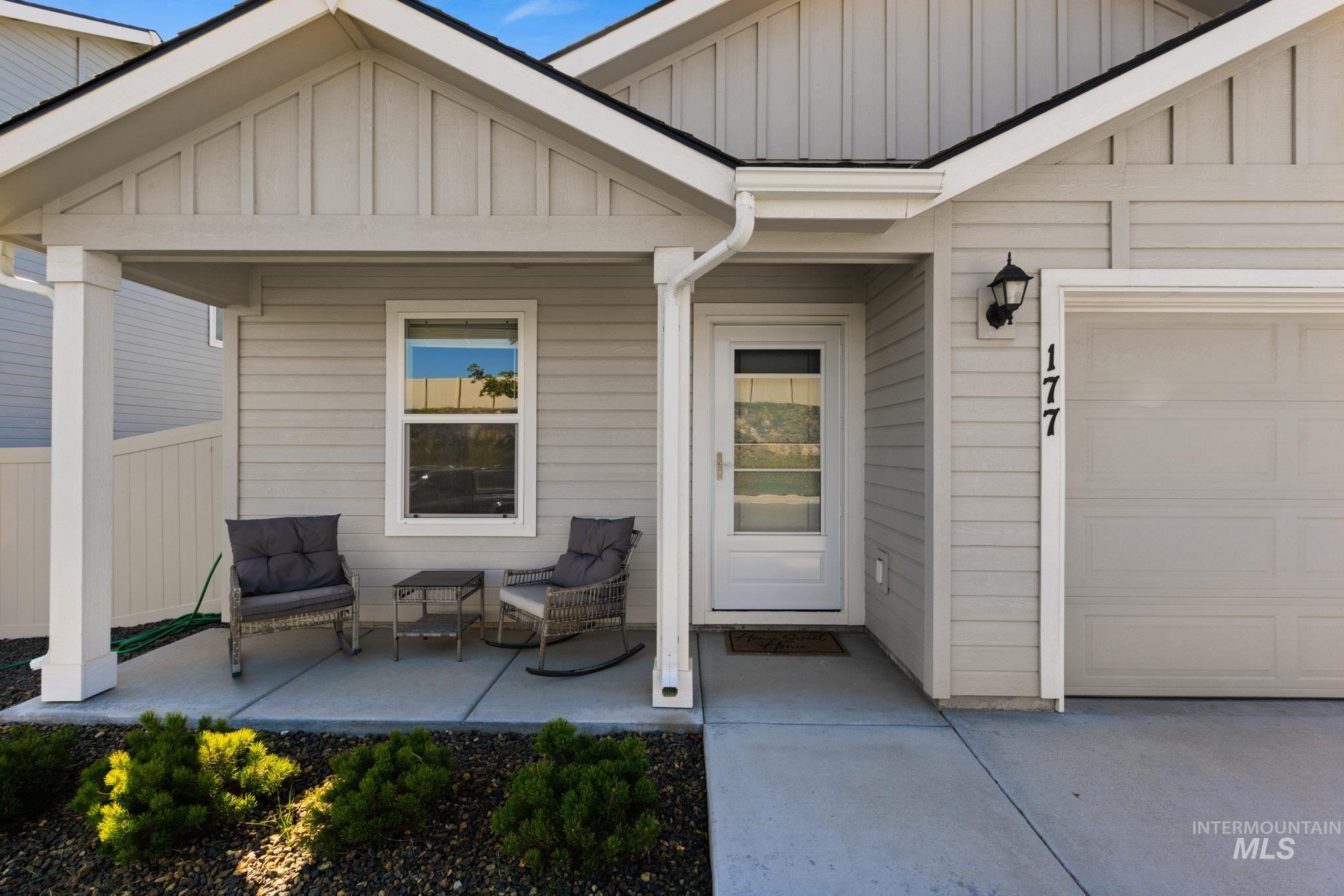 177 E Liberator Ct, Meridian, Idaho 83642, 4 Bedrooms, 2 Bathrooms, Residential For Sale, Price $475,000,MLS 98999736