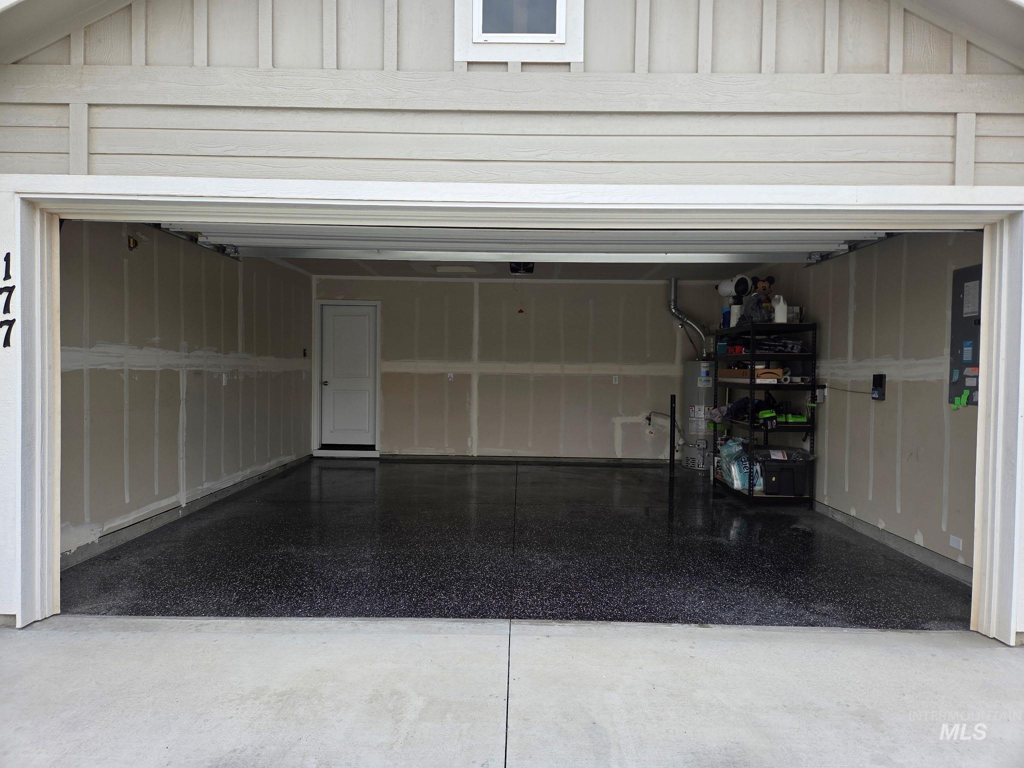 177 E Liberator Ct, Meridian, Idaho 83642, 4 Bedrooms, 2 Bathrooms, Residential For Sale, Price $475,000,MLS 98999736