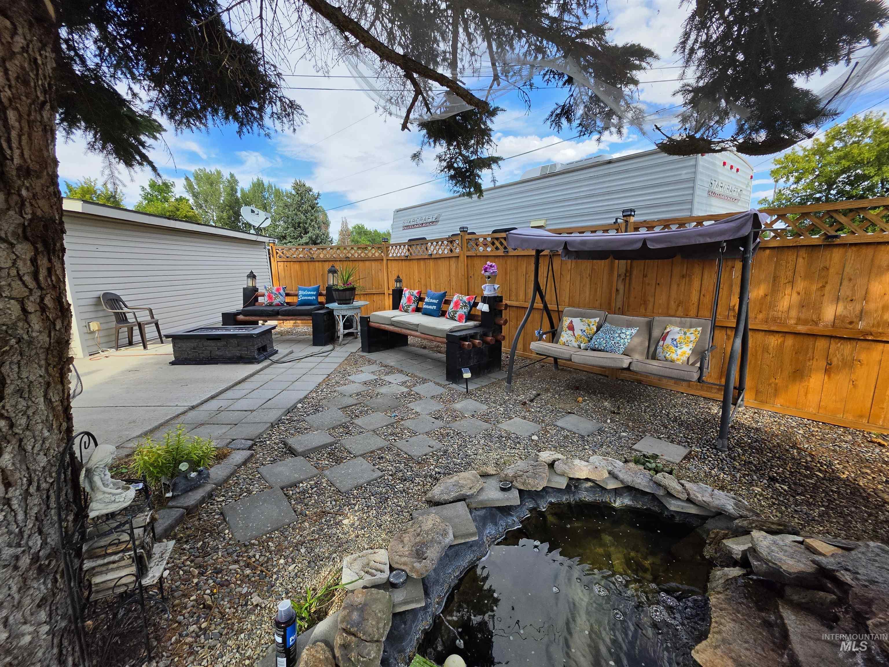 527 Boyd Street, Chubbuck, Idaho 83202, 4 Bedrooms, 2 Bathrooms, Residential For Sale, Price $345,000,MLS 98999740