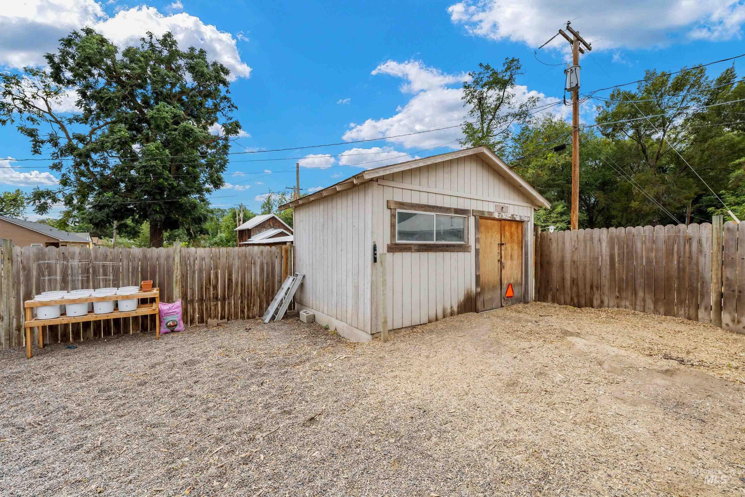 160 7th Ave. N., Payette, Idaho 83661, 3 Bedrooms, 1.5 Bathrooms, Residential For Sale, Price $289,900,MLS 98999745