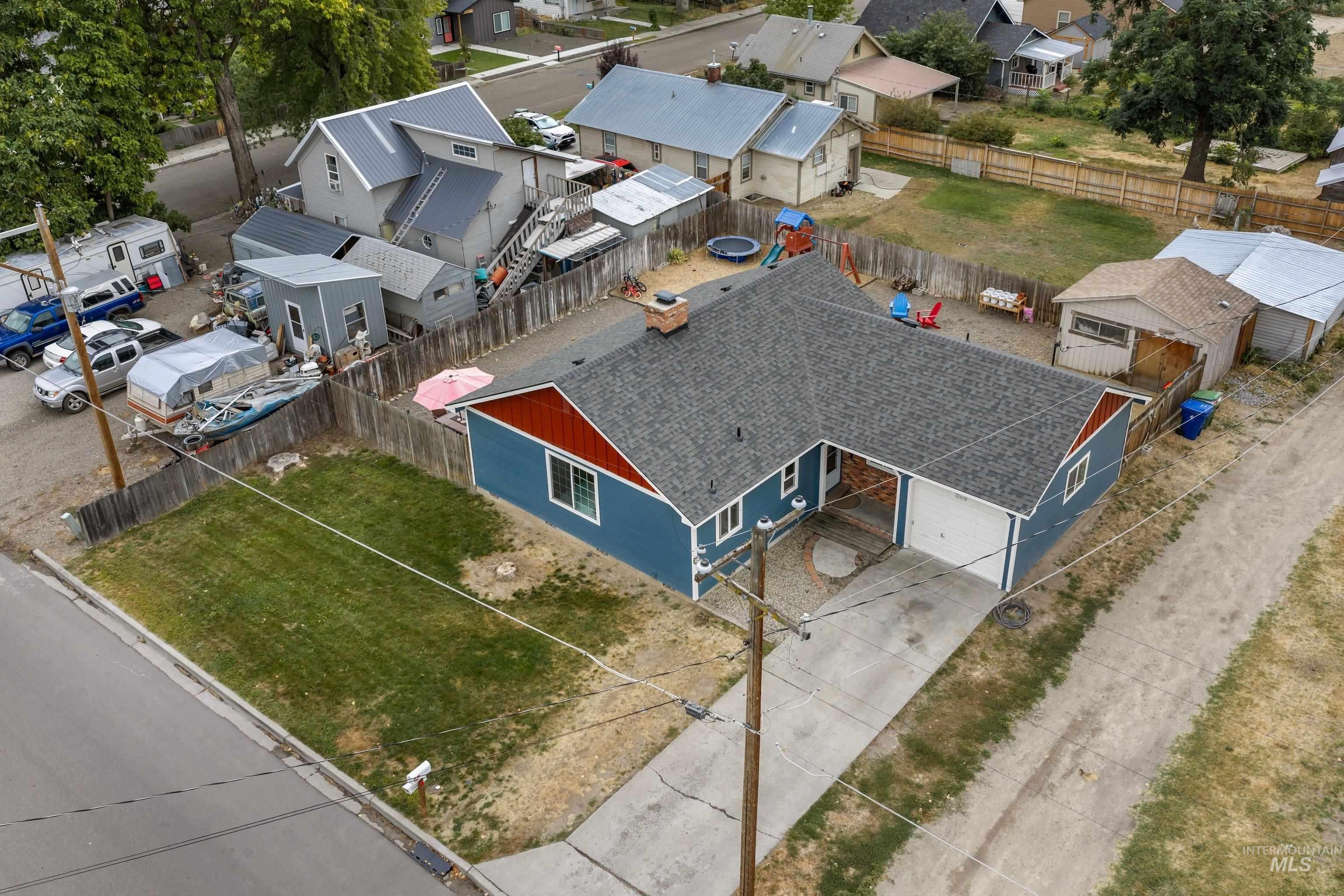 160 7th Ave. N., Payette, Idaho 83661, 3 Bedrooms, 1.5 Bathrooms, Residential For Sale, Price $289,900,MLS 98999745