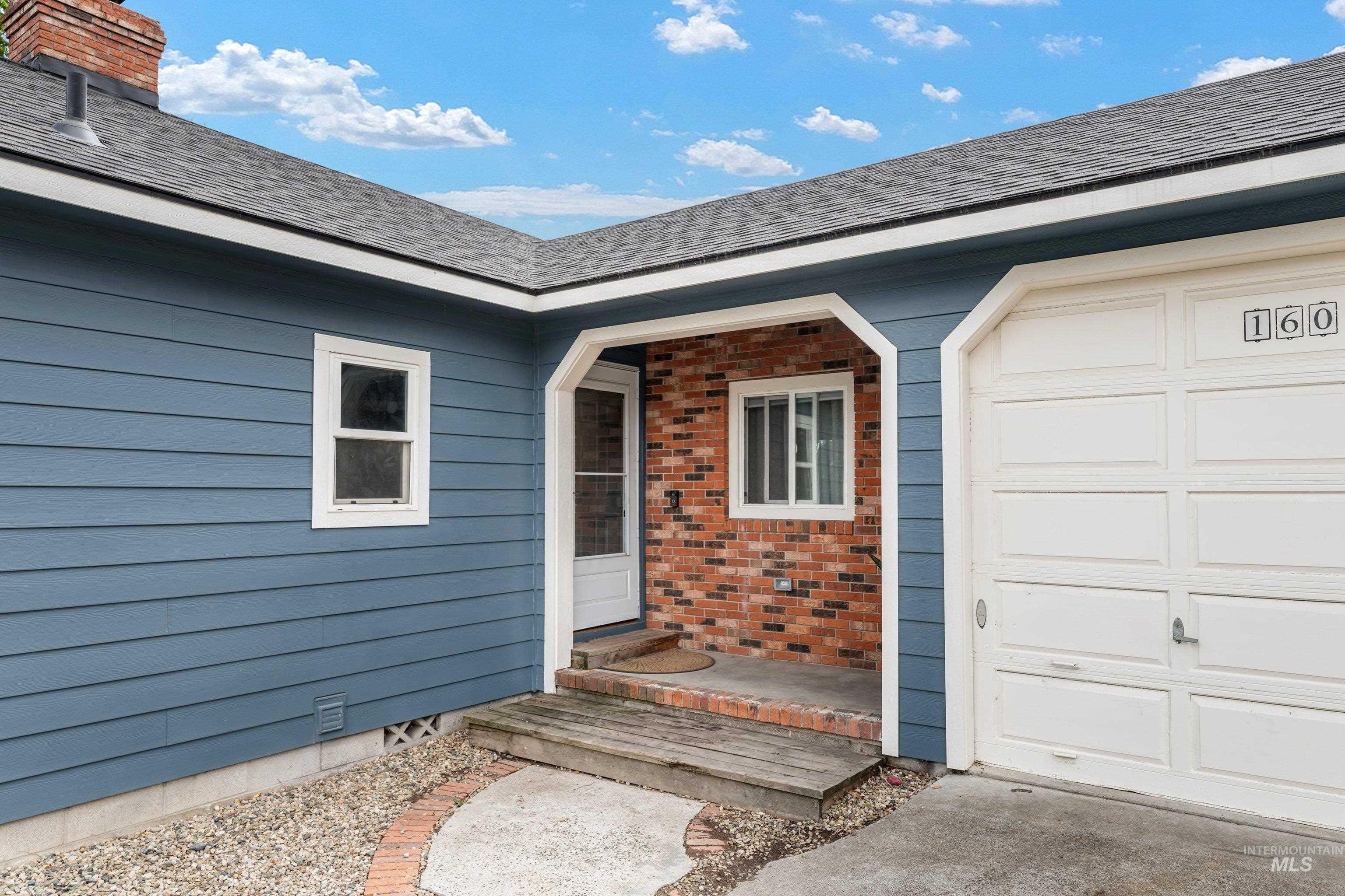 160 7th Ave. N., Payette, Idaho 83661, 3 Bedrooms, 1.5 Bathrooms, Residential For Sale, Price $289,900,MLS 98999745