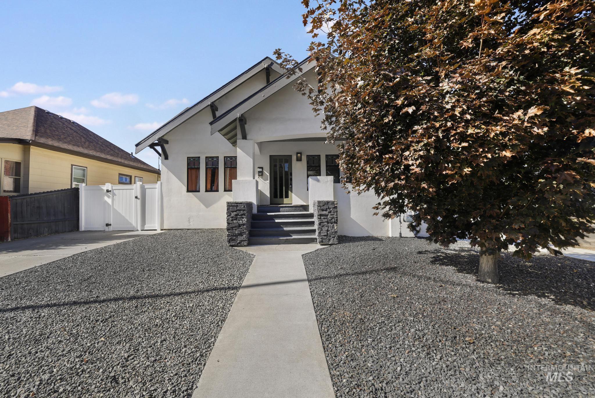 661 2nd Ave N, Twin Falls, Idaho 83301, 4 Bedrooms, Business/Commercial For Sale, Price $468,000, 98999746