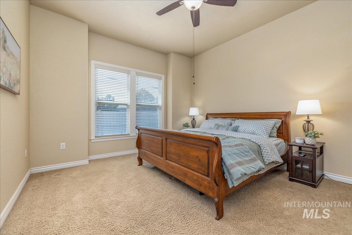 7623 N Sunglow Ave, Boise, Idaho 83714, 3 Bedrooms, 2 Bathrooms, Residential For Sale, Price $499,900,MLS 98999750