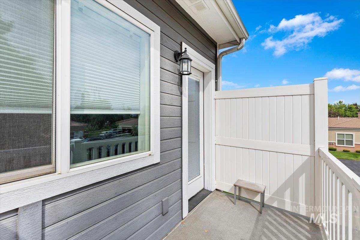 4390 N Five Mile Rd, Boise, Idaho 83713, 2 Bedrooms, 2.5 Bathrooms, Residential For Sale, Price $355,000, 98999756