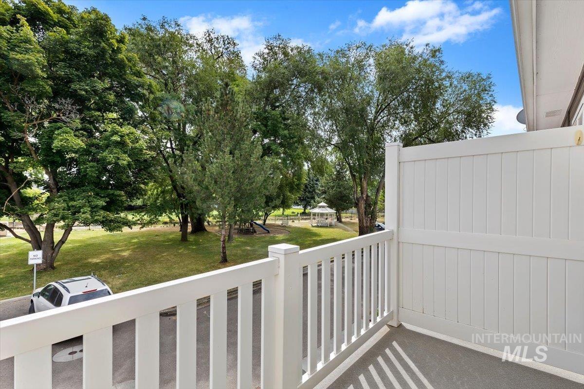 4390 N Five Mile Rd, Boise, Idaho 83713, 2 Bedrooms, 2.5 Bathrooms, Residential For Sale, Price $355,000, 98999756