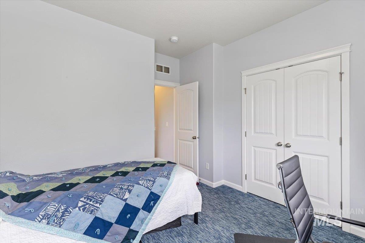 4390 N Five Mile Rd, Boise, Idaho 83713, 2 Bedrooms, 2.5 Bathrooms, Residential For Sale, Price $355,000, 98999756
