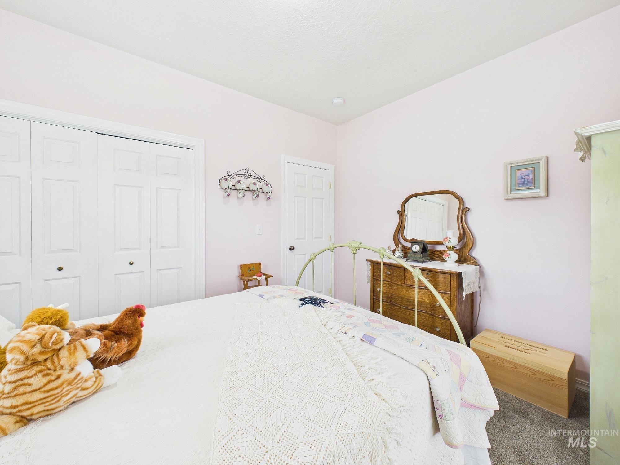 3400 Elk Horn Lane, Emmett, Idaho 83617, 3 Bedrooms, 2.5 Bathrooms, Residential For Sale, Price $935,000, 98999757