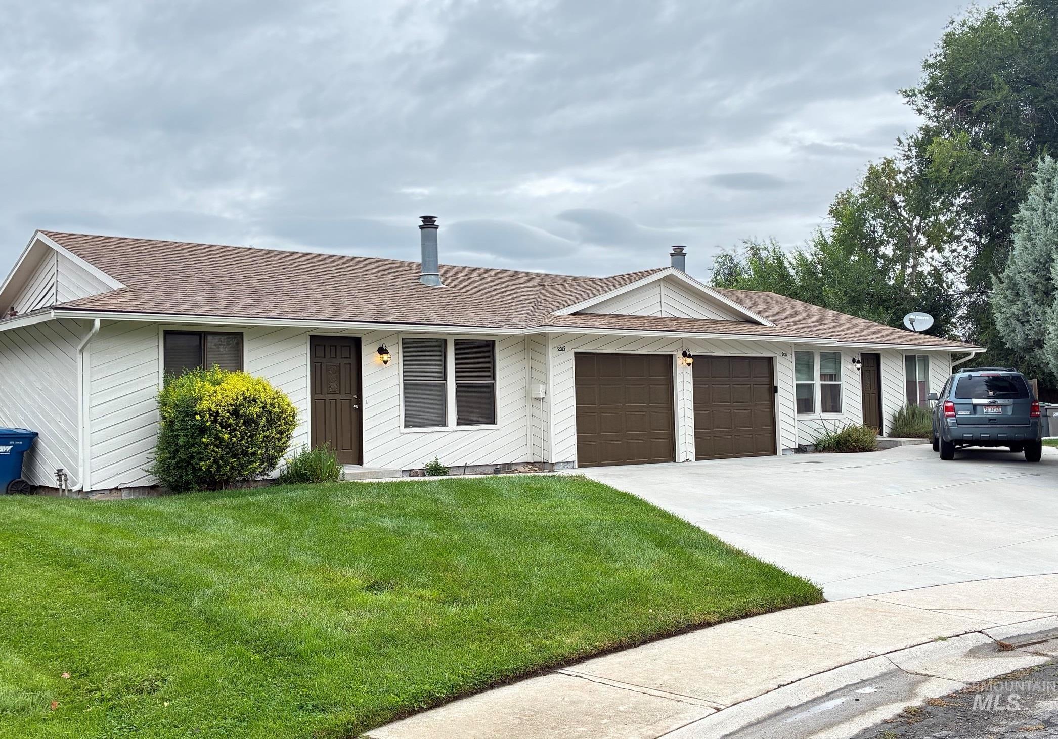 2011 S Colorado Ave, Boise, Idaho 83706, 2 Bedrooms, 1 Bathroom, Residential Income For Sale, Price $559,900, 98999762