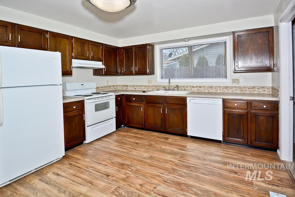 2011 S Colorado Ave, Boise, Idaho 83706, 2 Bedrooms, 1 Bathroom, Residential Income For Sale, Price $559,900, 98999762