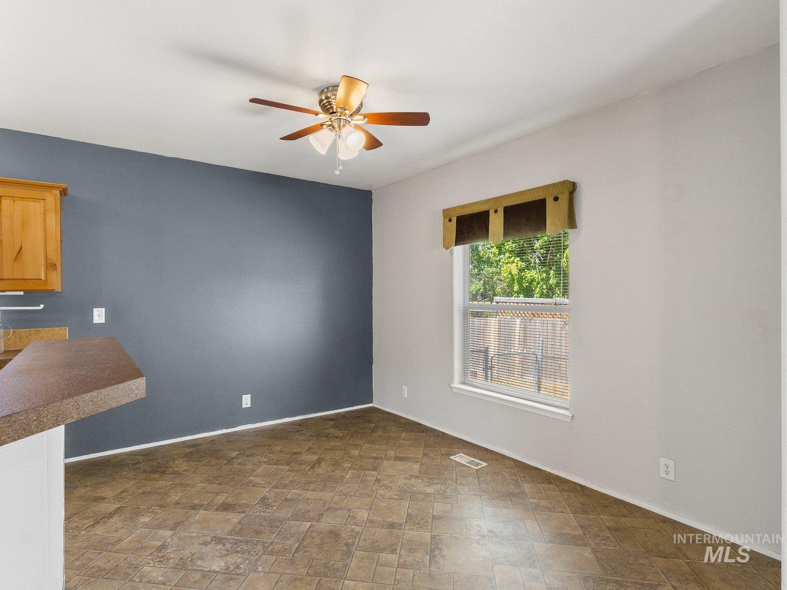 366 1st Ave., Council, Idaho 83612, 2 Bedrooms, 2 Bathrooms, Residential For Sale, Price $279,000,MLS 98999764