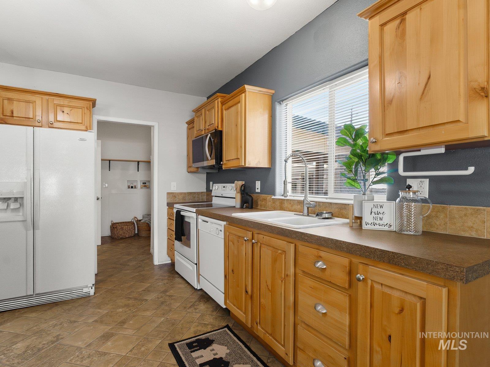 366 1st Ave., Council, Idaho 83612, 2 Bedrooms, 2 Bathrooms, Residential For Sale, Price $279,000,MLS 98999764