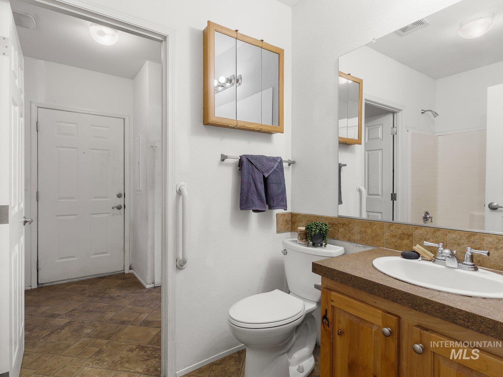 366 1st Ave., Council, Idaho 83612, 2 Bedrooms, 2 Bathrooms, Residential For Sale, Price $279,000,MLS 98999764