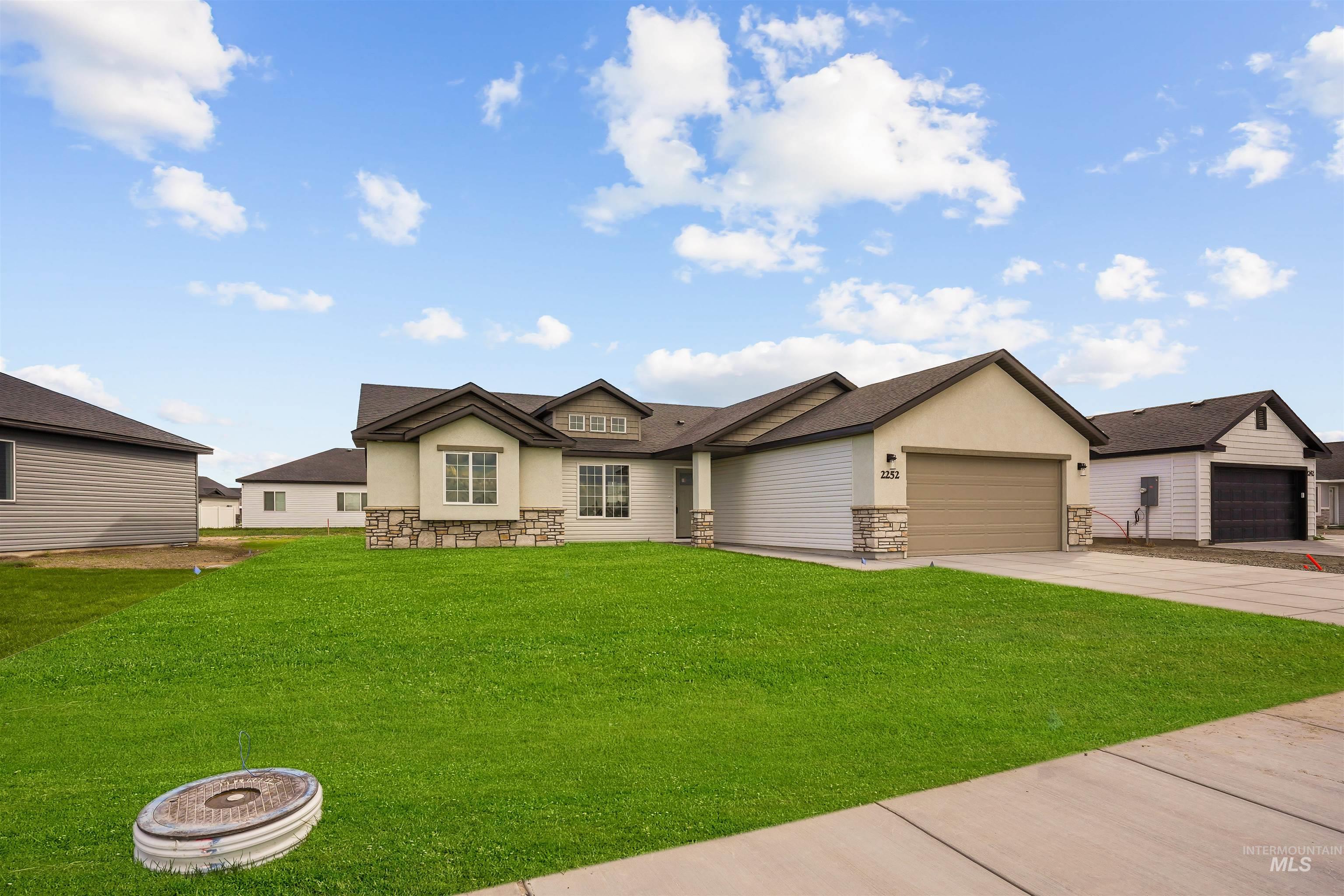2252 Yukon Trail, Burley, Idaho 83318, 4 Bedrooms, 2 Bathrooms, Residential For Sale, Price $369,900, 98999766