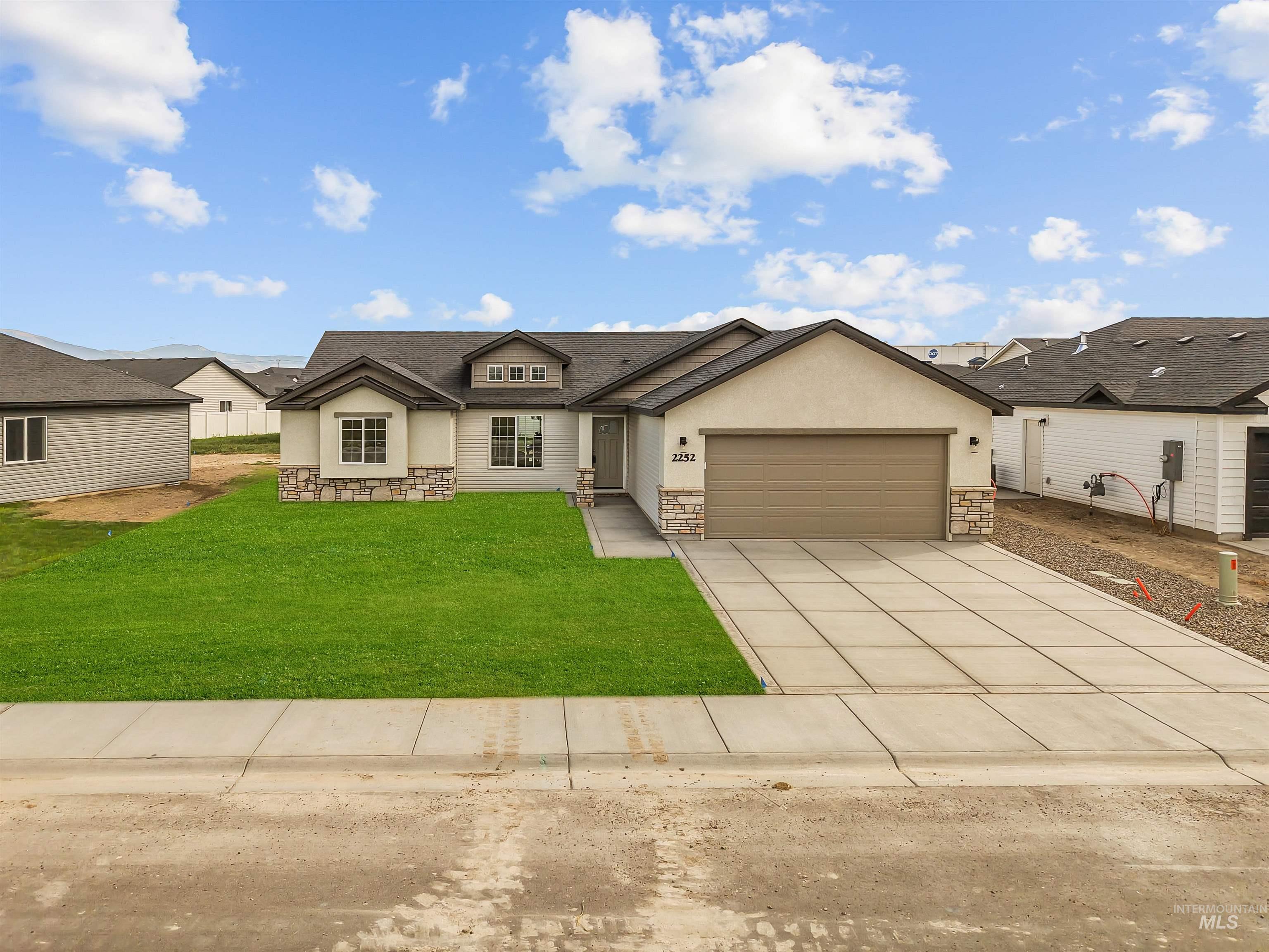 2252 Yukon Trail, Burley, Idaho 83318, 4 Bedrooms, 2 Bathrooms, Residential For Sale, Price $369,900, 98999766