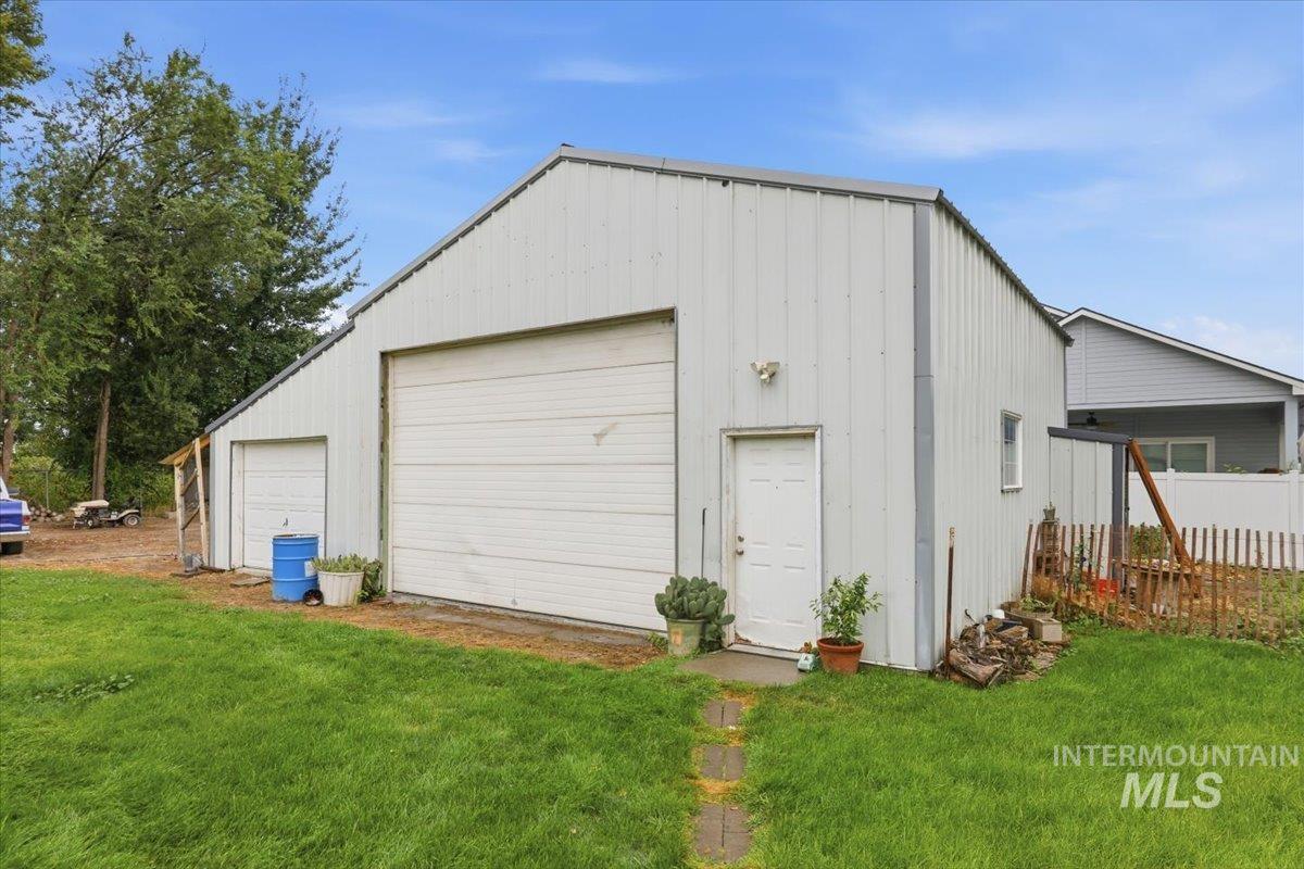 400 S 16th St, Payette, Idaho 83661, 3 Bedrooms, 1 Bathroom, Residential For Sale, Price $410,000, 98999767