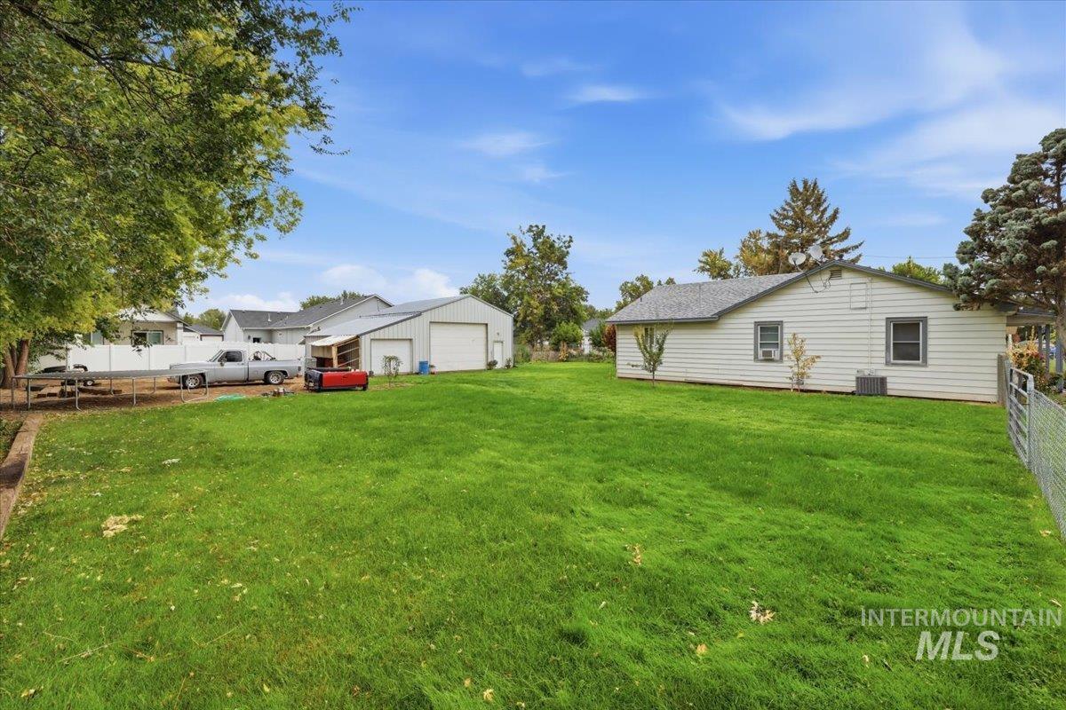 400 S 16th St, Payette, Idaho 83661, 3 Bedrooms, 1 Bathroom, Residential For Sale, Price $410,000, 98999767