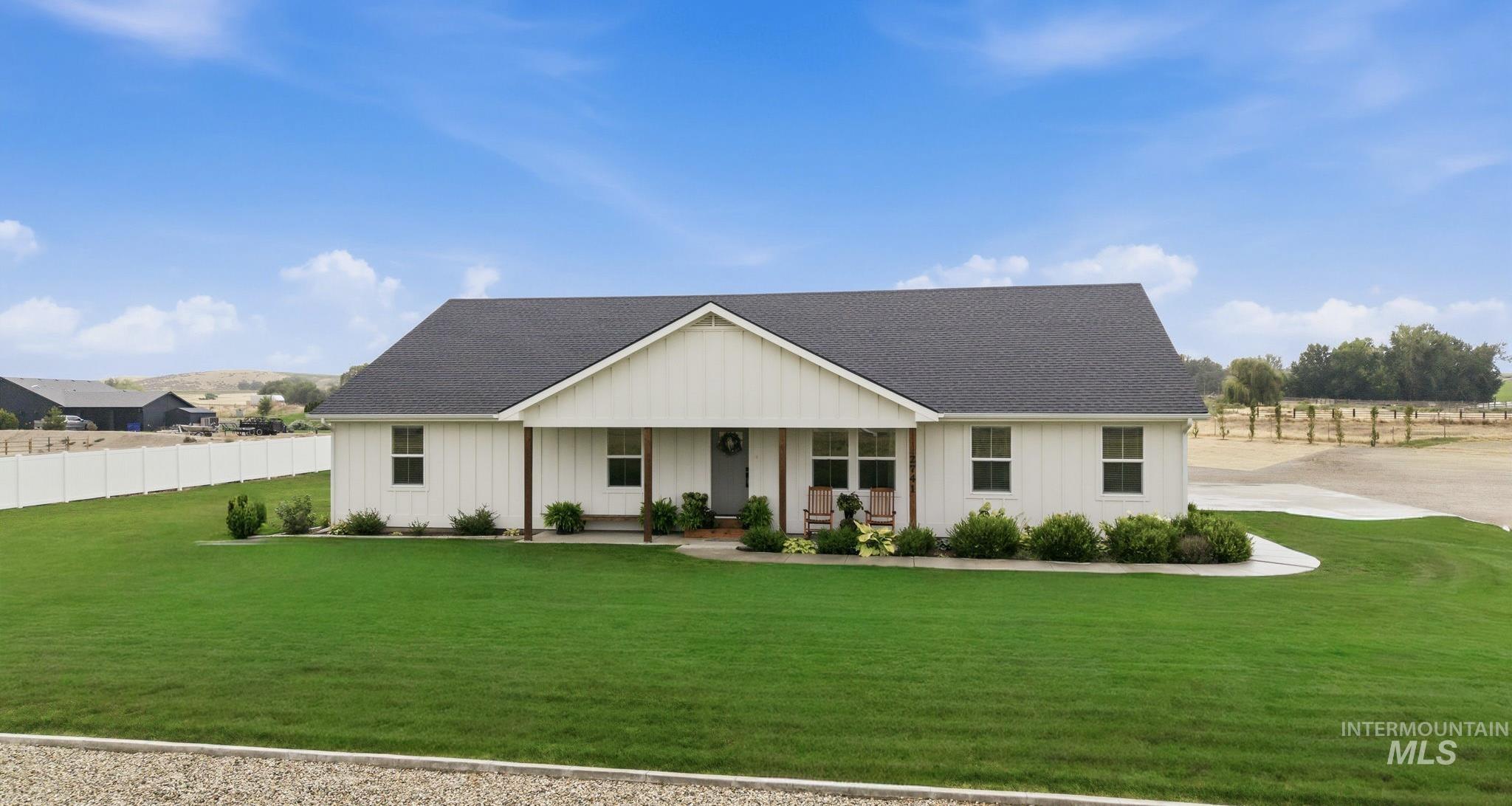 2741 SW 3rd Ave., New Plymouth, Idaho 83655, 4 Bedrooms, 2 Bathrooms, Residential For Sale, Price $713,500,MLS 98999772