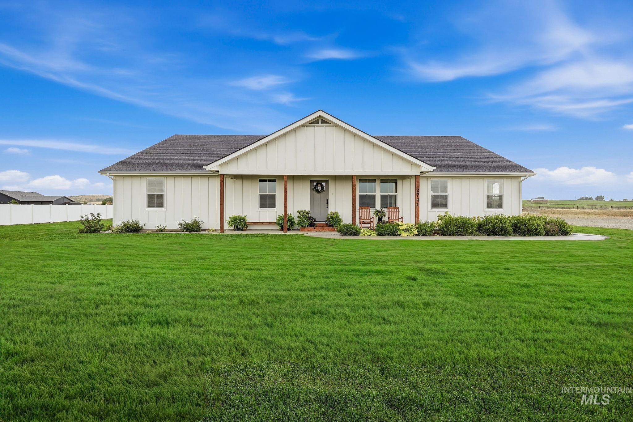 2741 SW 3rd Ave., New Plymouth, Idaho 83655, 4 Bedrooms, 2 Bathrooms, Residential For Sale, Price $713,500,MLS 98999772