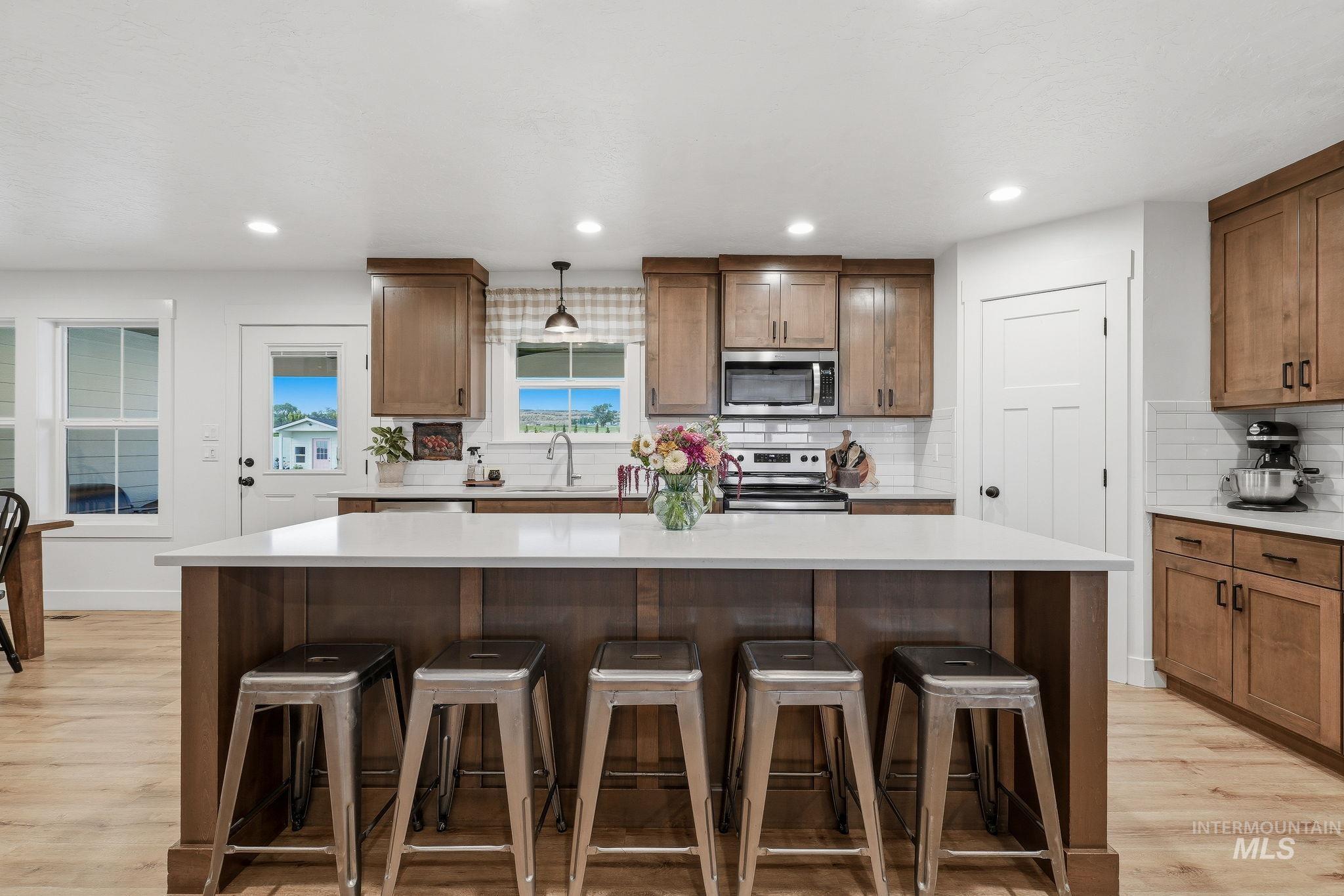 2741 SW 3rd Ave., New Plymouth, Idaho 83655, 4 Bedrooms, 2 Bathrooms, Residential For Sale, Price $713,500,MLS 98999772