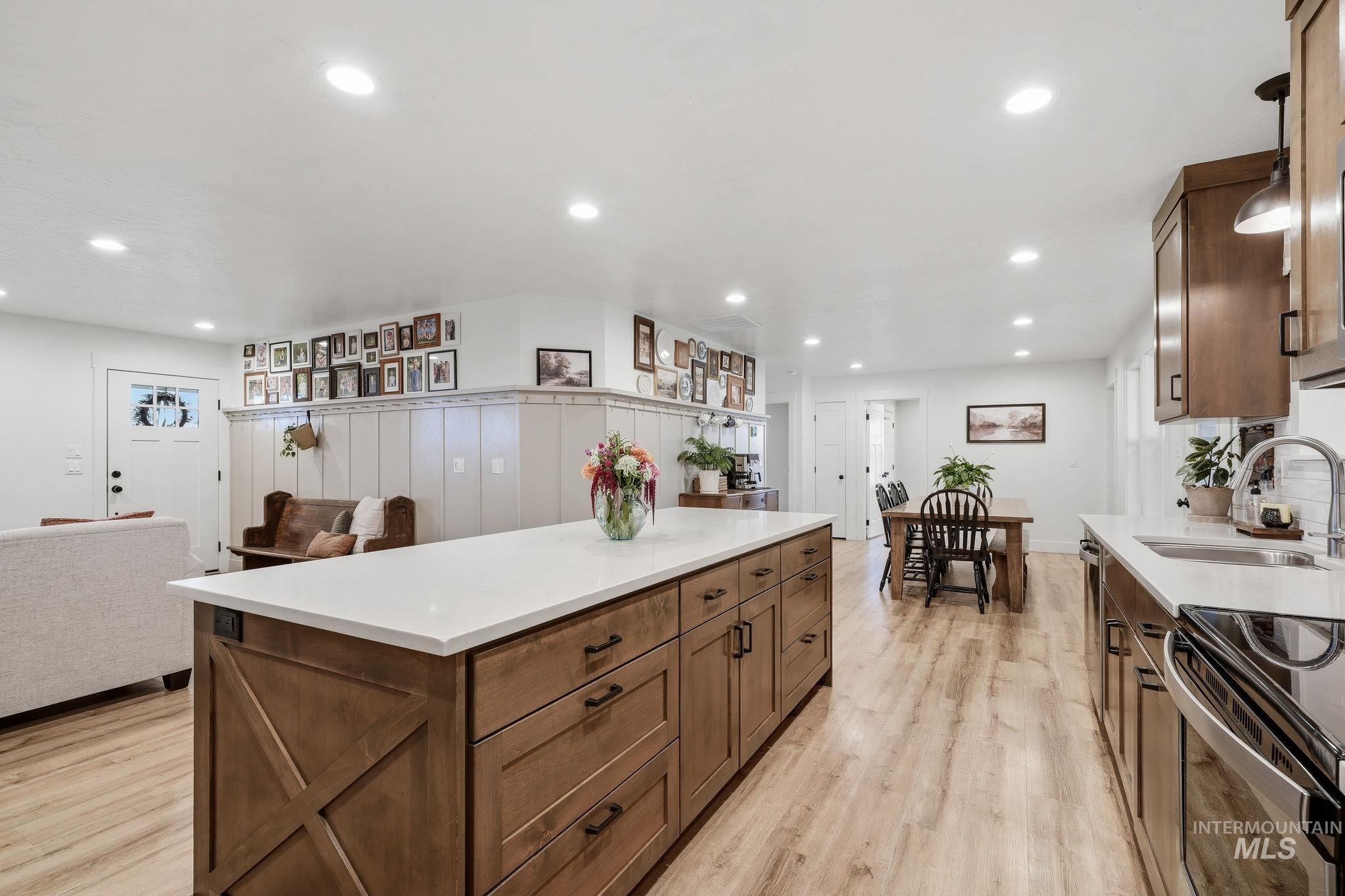 2741 SW 3rd Ave., New Plymouth, Idaho 83655, 4 Bedrooms, 2 Bathrooms, Residential For Sale, Price $713,500,MLS 98999772