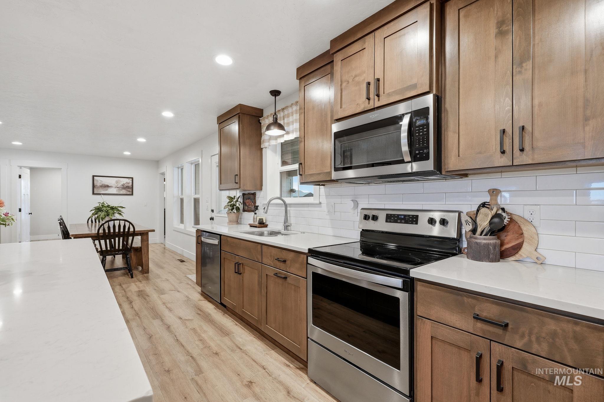 2741 SW 3rd Ave., New Plymouth, Idaho 83655, 4 Bedrooms, 2 Bathrooms, Residential For Sale, Price $713,500,MLS 98999772