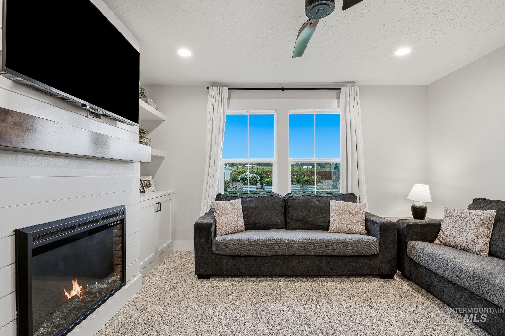 2741 SW 3rd Ave., New Plymouth, Idaho 83655, 4 Bedrooms, 2 Bathrooms, Residential For Sale, Price $713,500,MLS 98999772