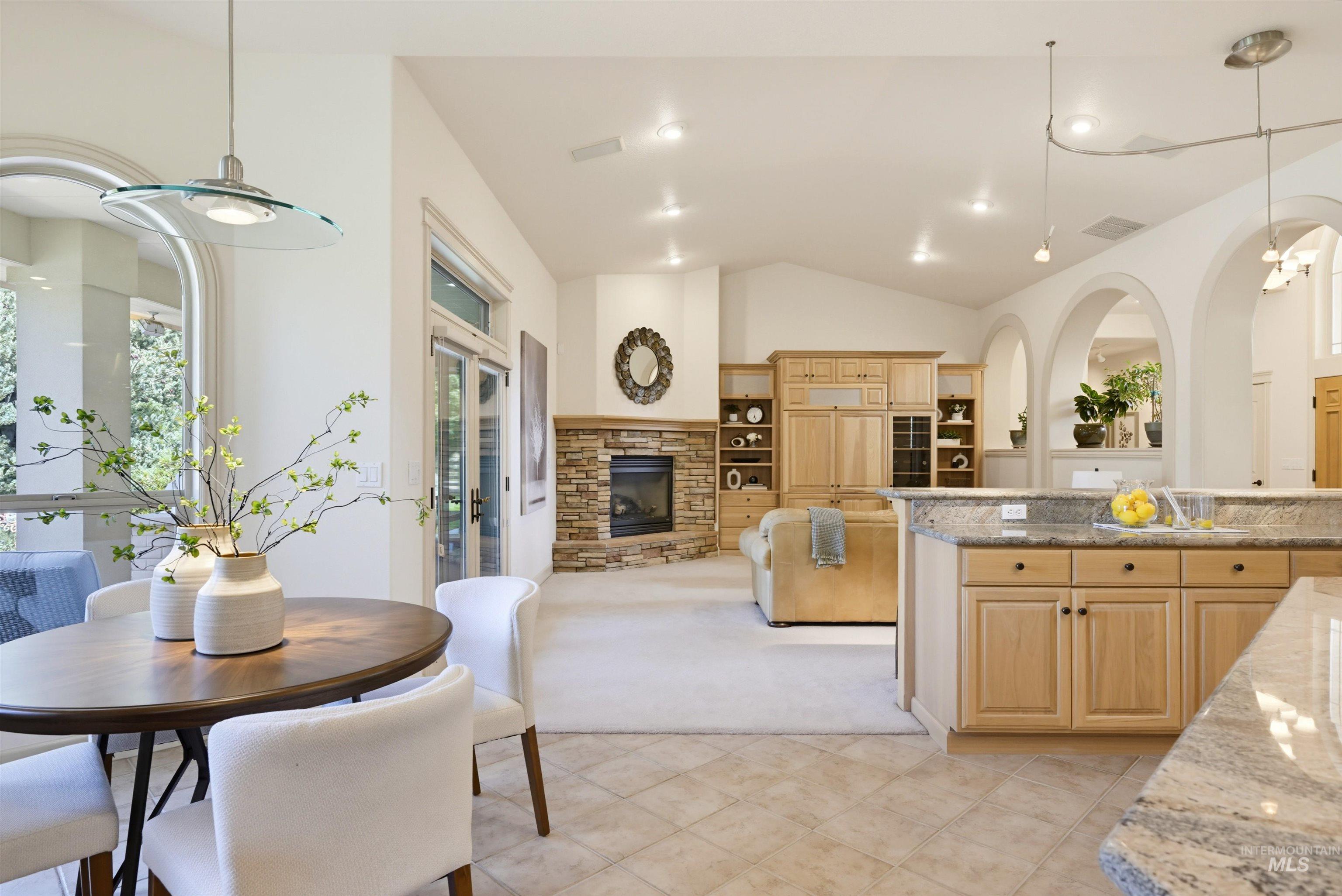 2554 W Sugar Crest Drive, Eagle, Idaho 83616, 4 Bedrooms, 3 Bathrooms, Residential For Sale, Price $1,599,000,MLS 98999773