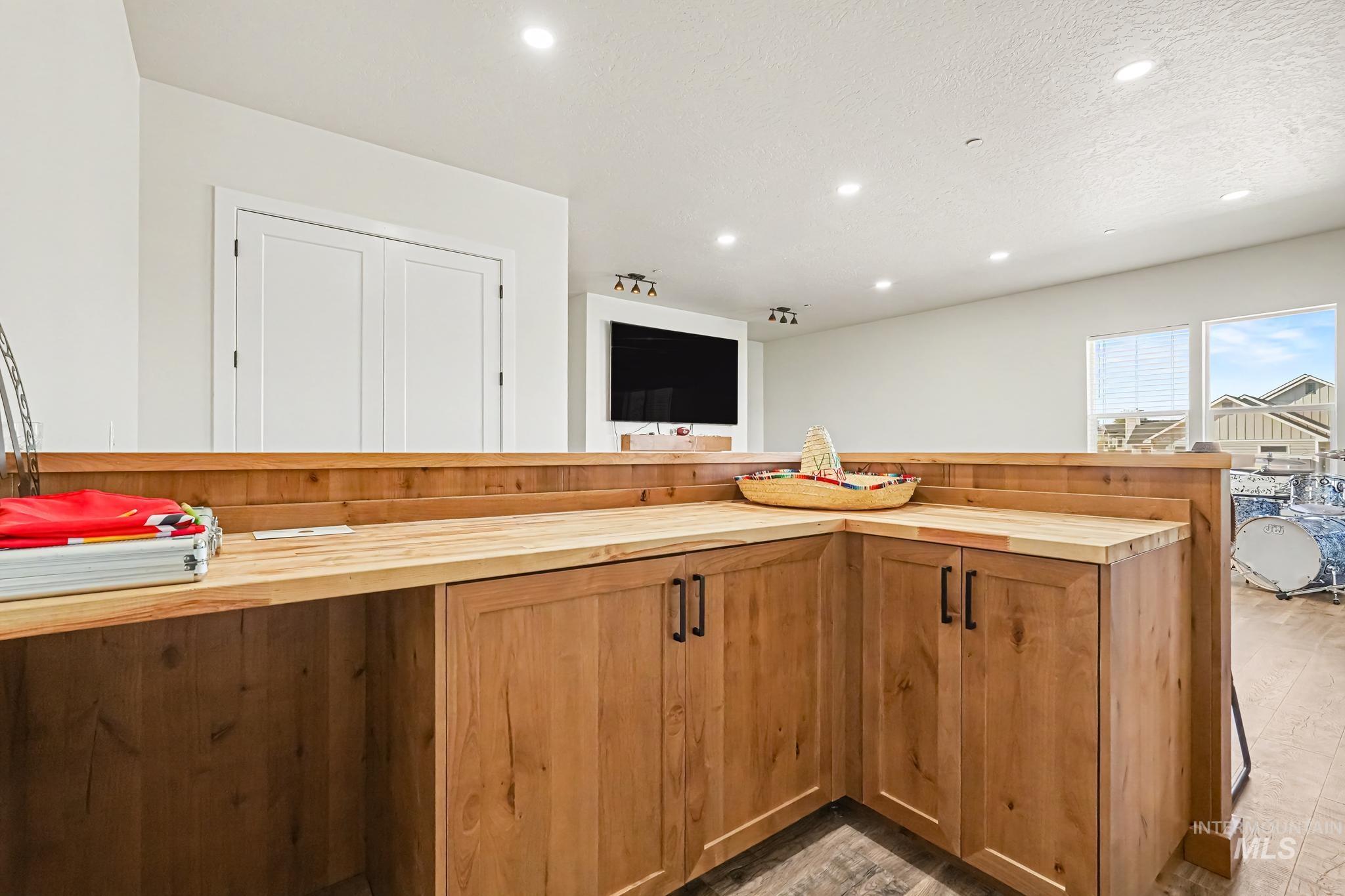 23871 Legends Ln, Caldwell, Idaho 83607, 6 Bedrooms, 3.5 Bathrooms, Residential For Sale, Price $1,500,000,MLS 98999774