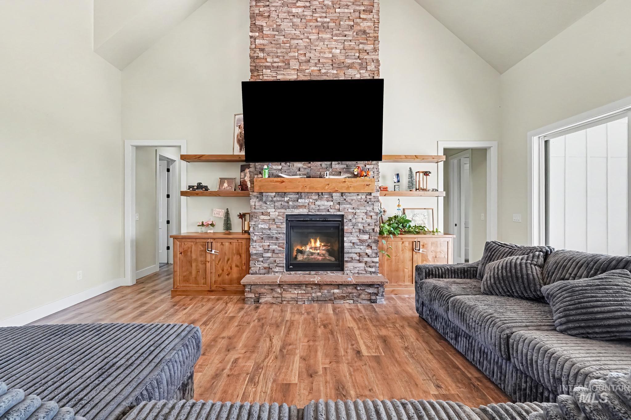 23871 Legends Ln, Caldwell, Idaho 83607, 6 Bedrooms, 3.5 Bathrooms, Residential For Sale, Price $1,500,000,MLS 98999774