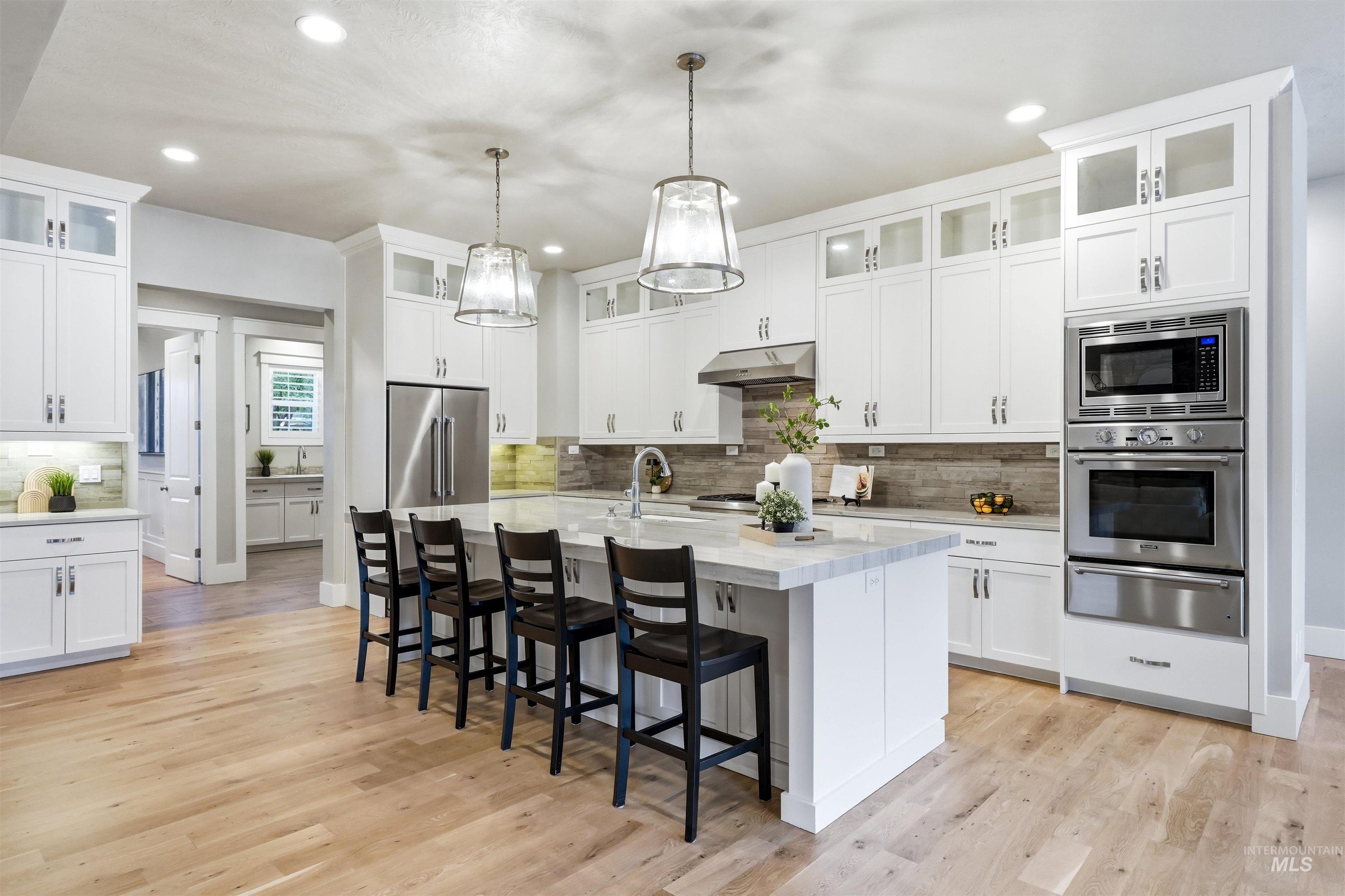 1102 N Lionbridge Ave, Eagle, Idaho 83616, 4 Bedrooms, 3.5 Bathrooms, Residential For Sale, Price $1,550,000,MLS 98999776