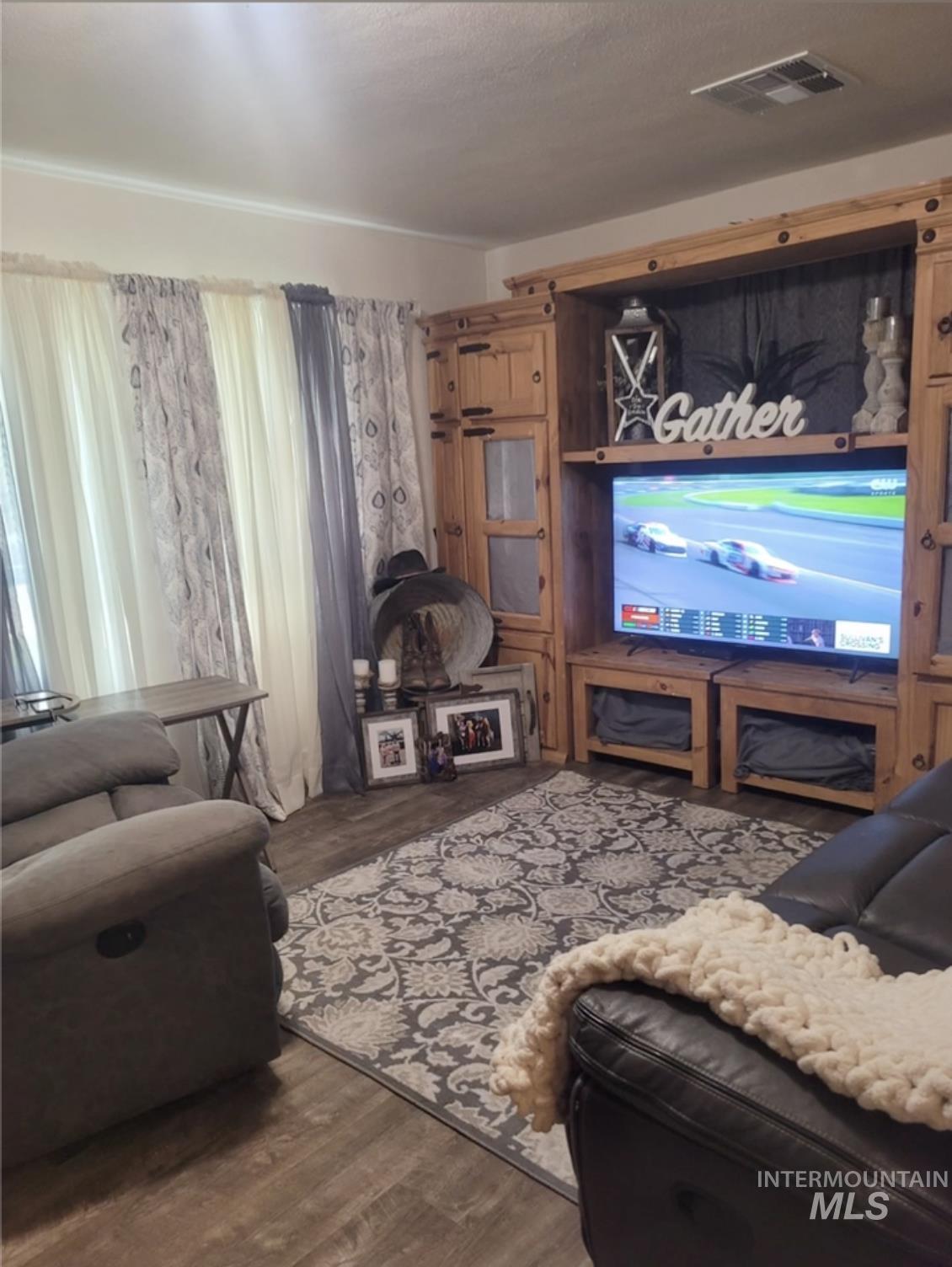 316 S Olive St, Nampa, Idaho 83686, 2 Bedrooms, 1 Bathroom, Residential Income For Sale, Price $449,900, 98999777