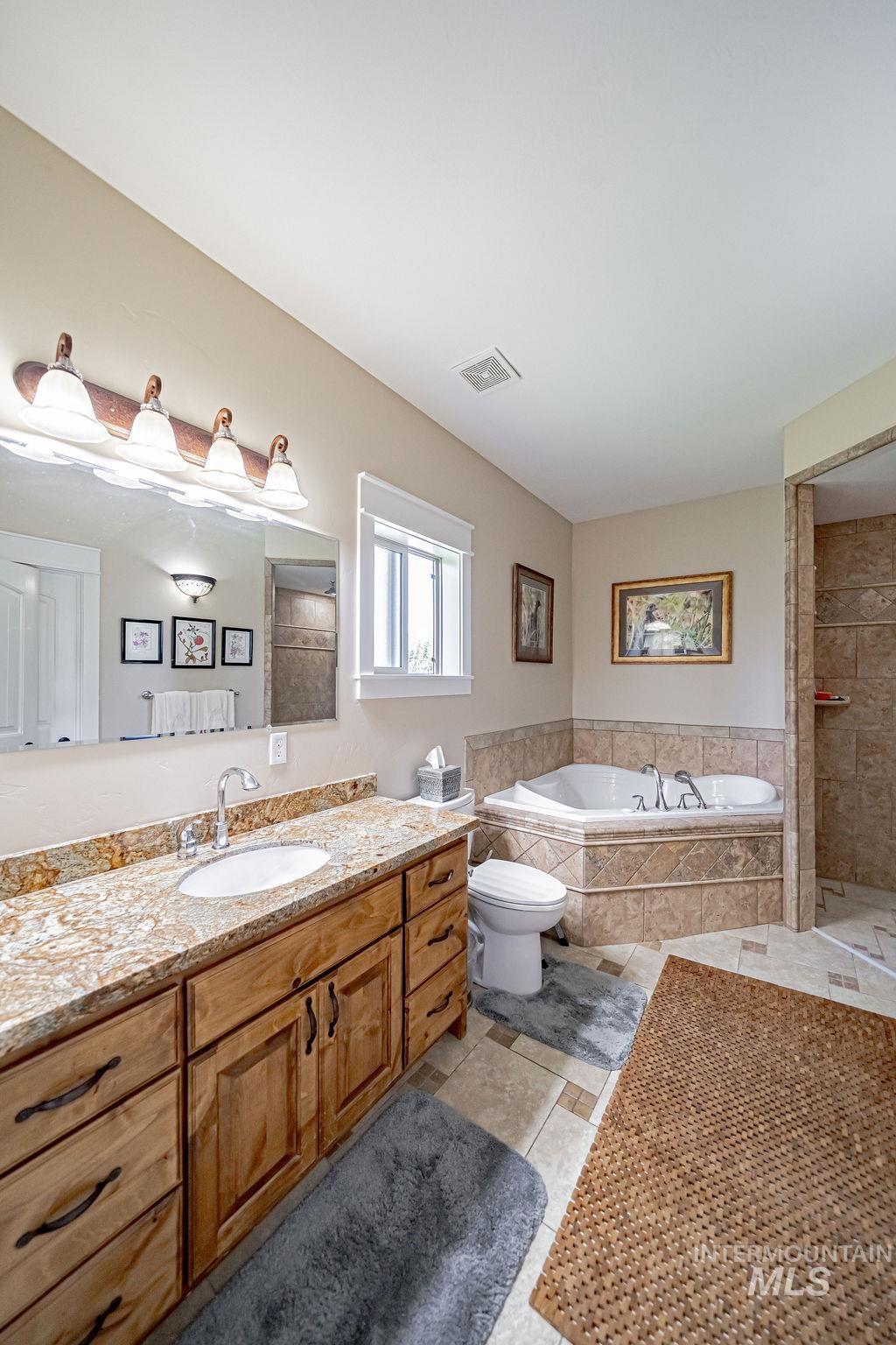 5119 Pevero, Idaho Falls, Idaho 83401, 3 Bedrooms, 2 Bathrooms, Residential For Sale, Price $550,000,MLS 98999778
