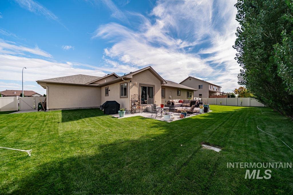 5119 Pevero, Idaho Falls, Idaho 83401, 3 Bedrooms, 2 Bathrooms, Residential For Sale, Price $550,000,MLS 98999778